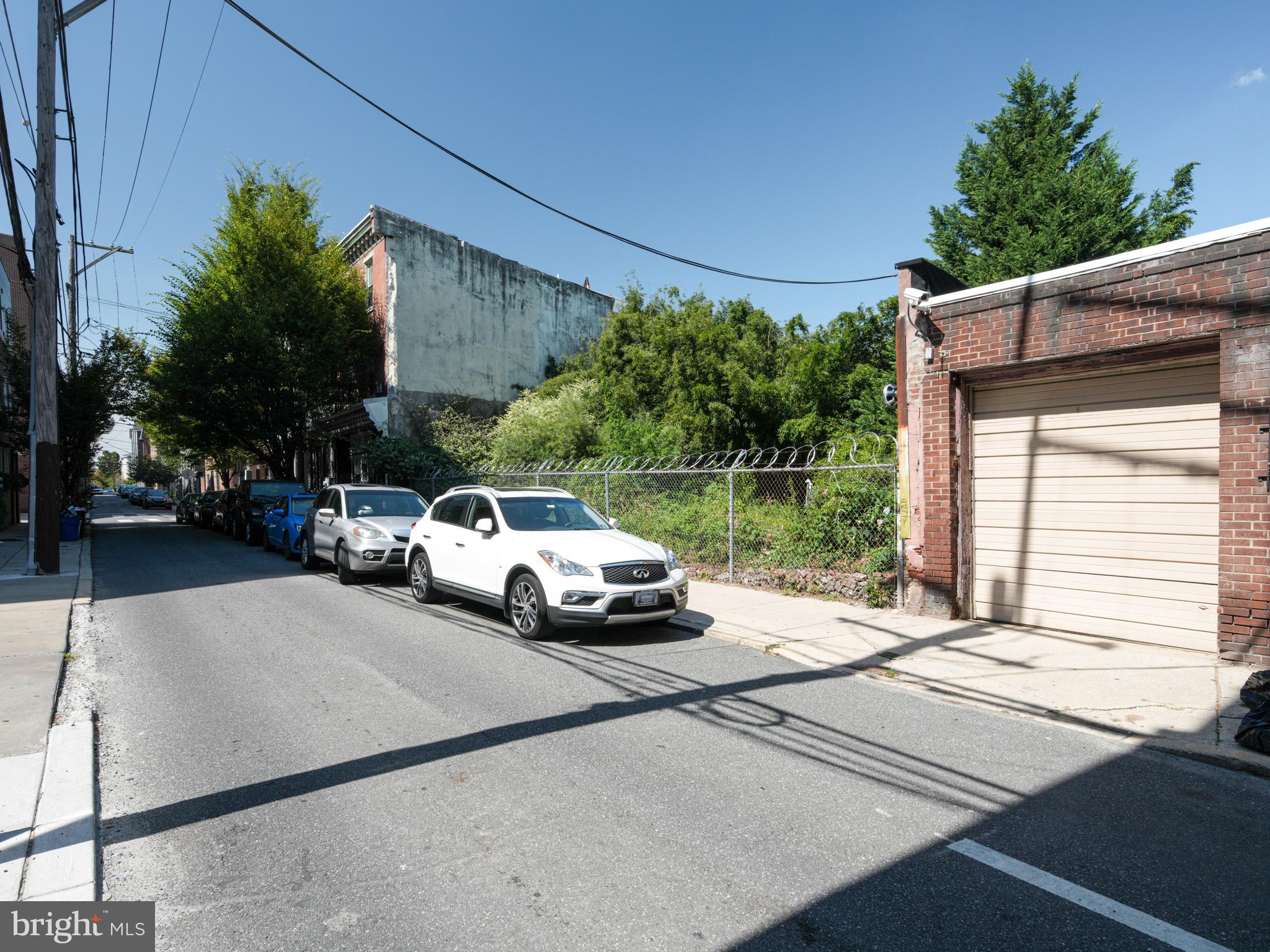 NORTHERN LIBERTIES - Land