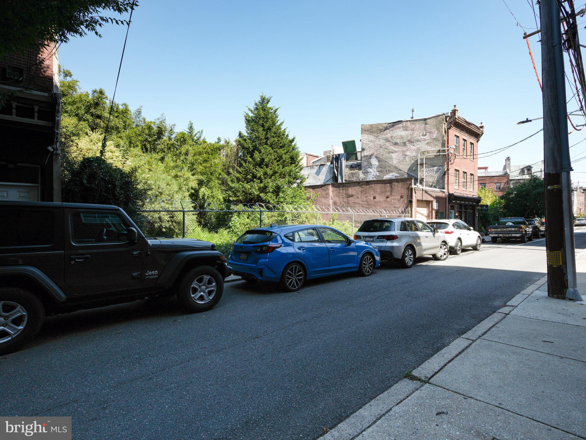 NORTHERN LIBERTIES - Land