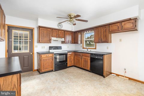Tiny photo for 1487 Kbs Road, SPRING GROVE, PA 17362 (MLS # PAYK2093068)