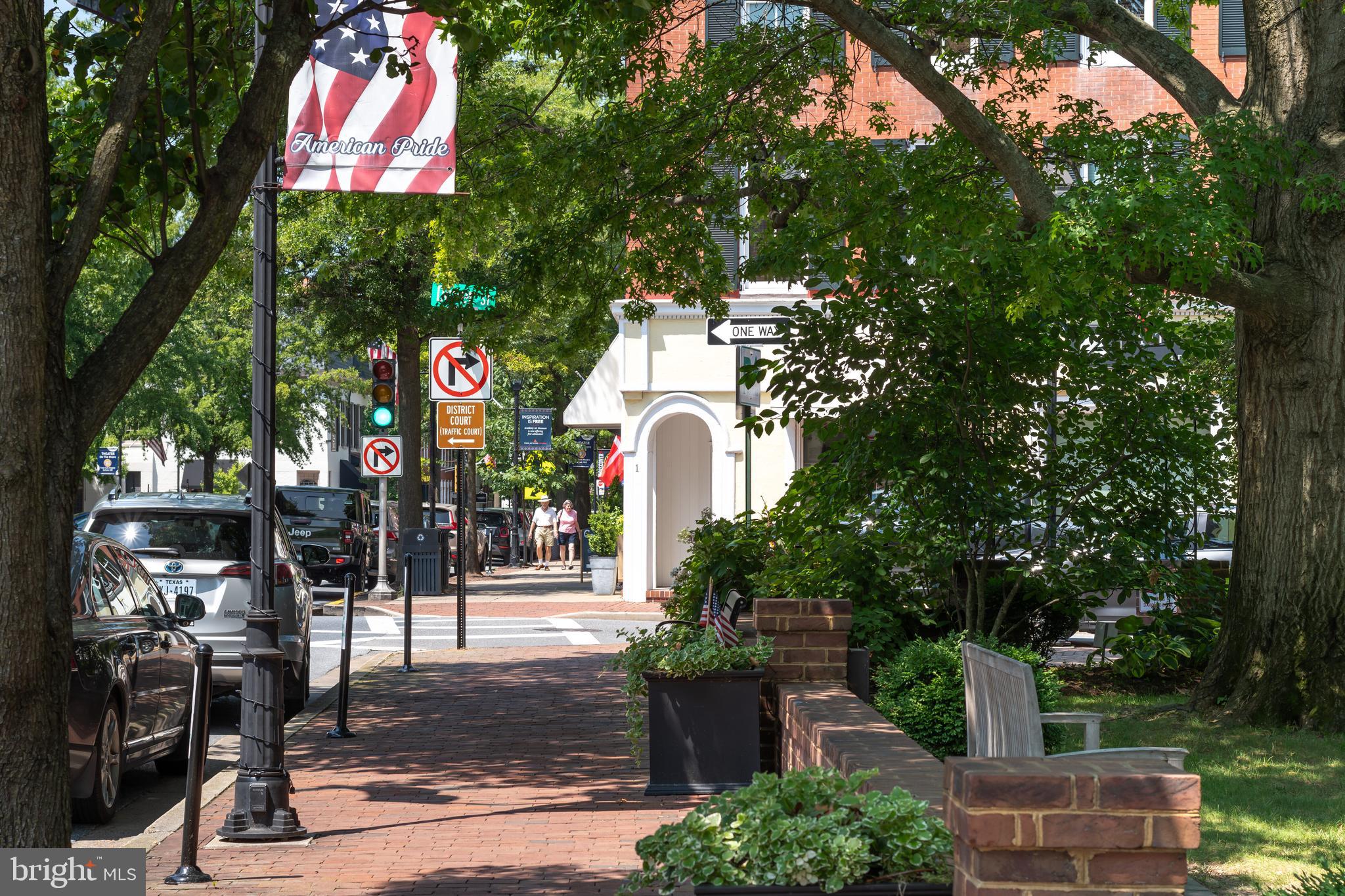 EASTON - Residential