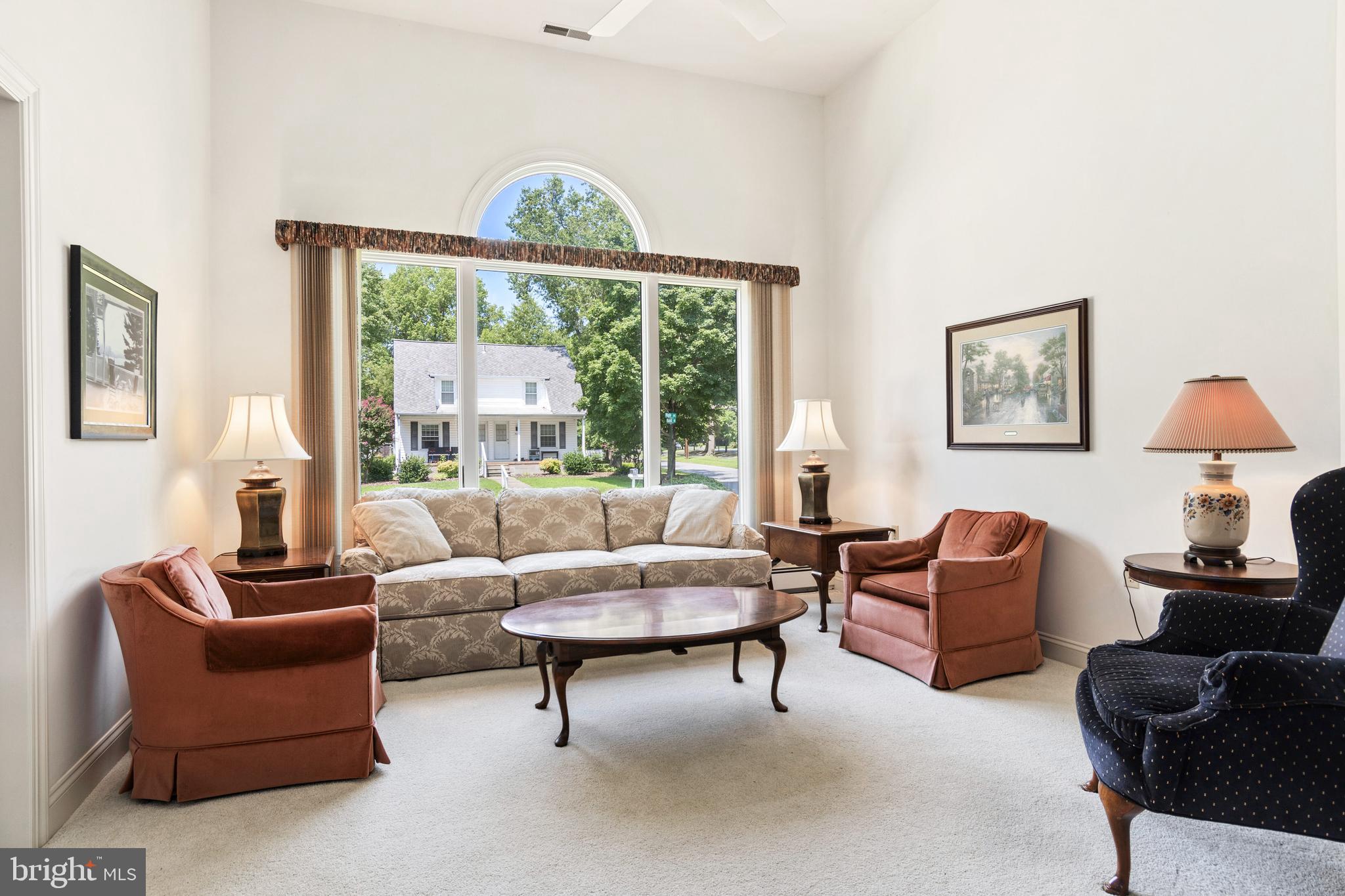 EASTON - Residential