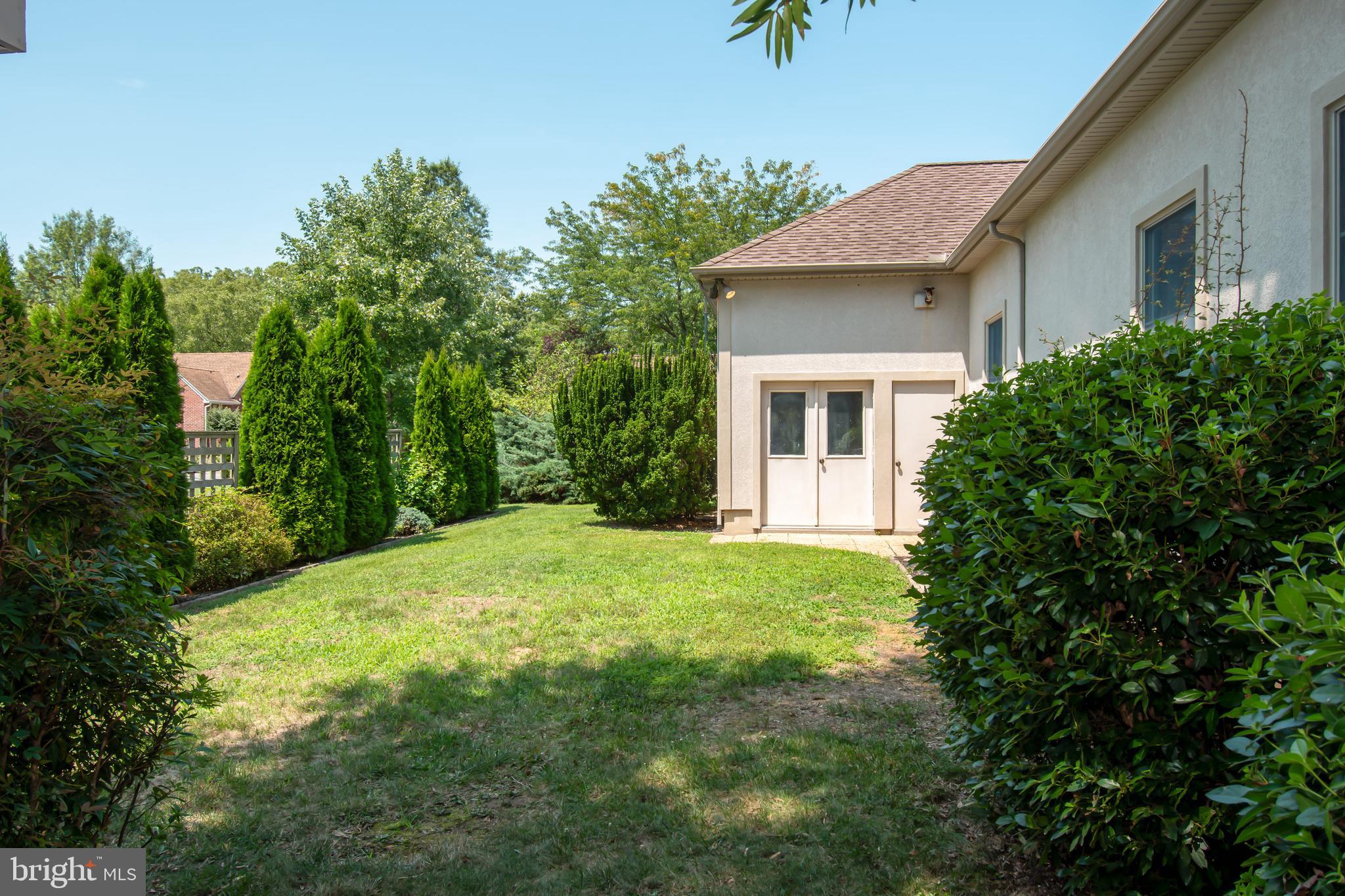 EASTON - Residential