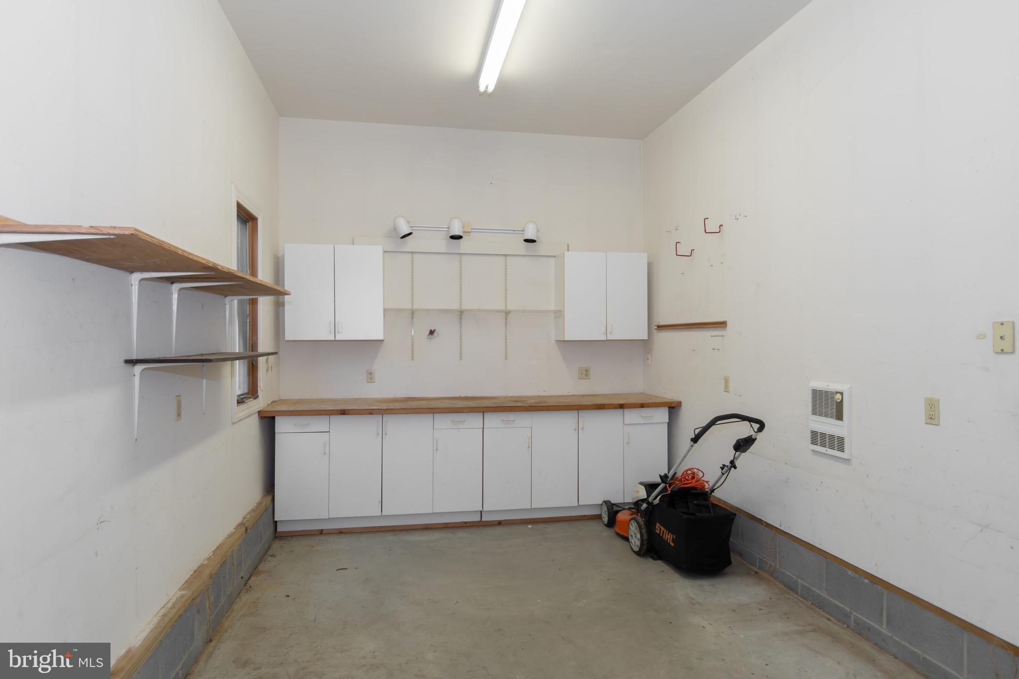 EASTON - Residential