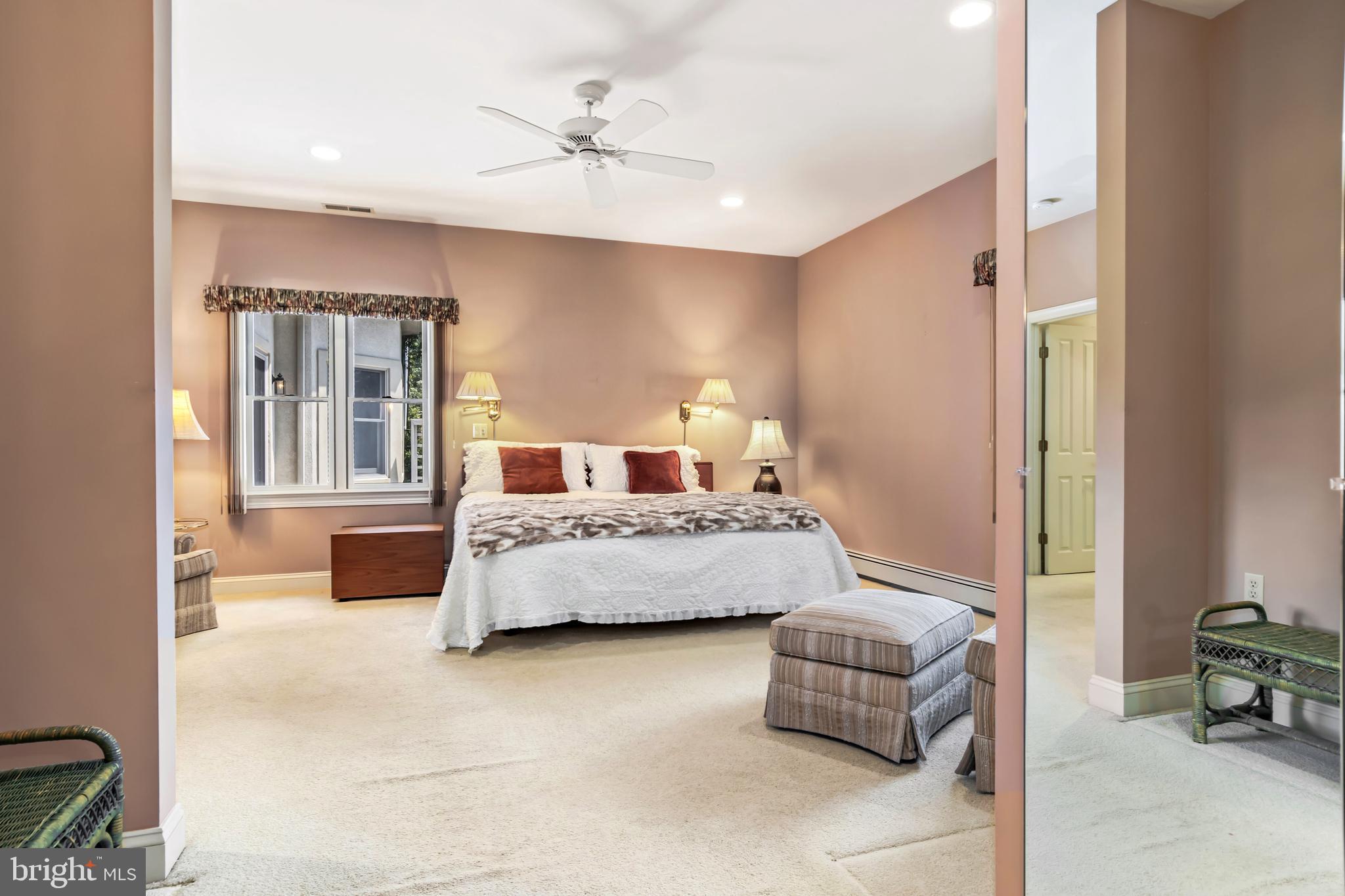 EASTON - Residential