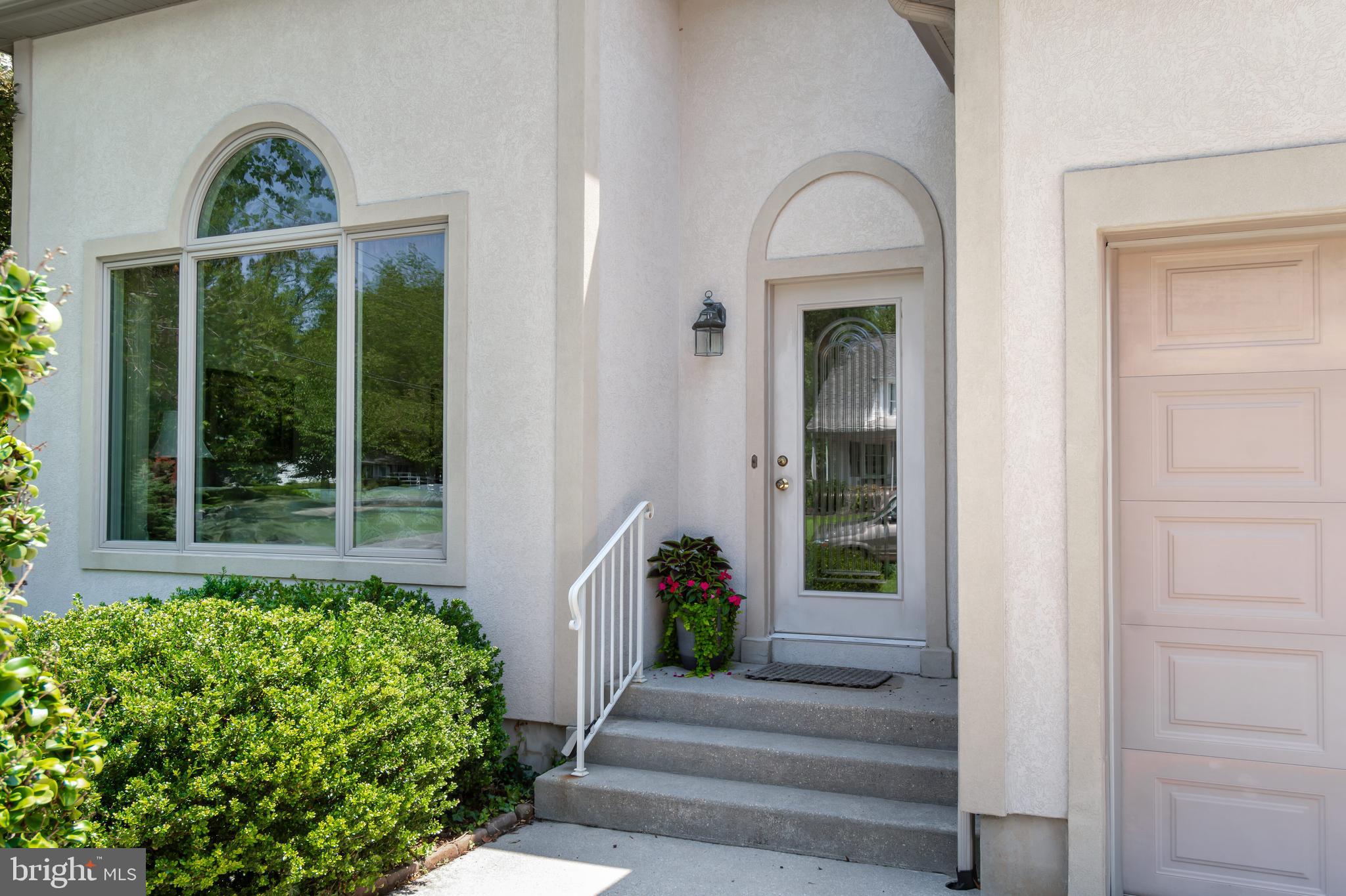 EASTON - Residential