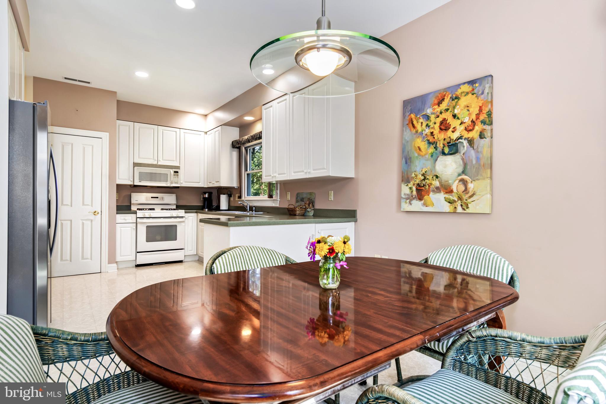 EASTON - Residential