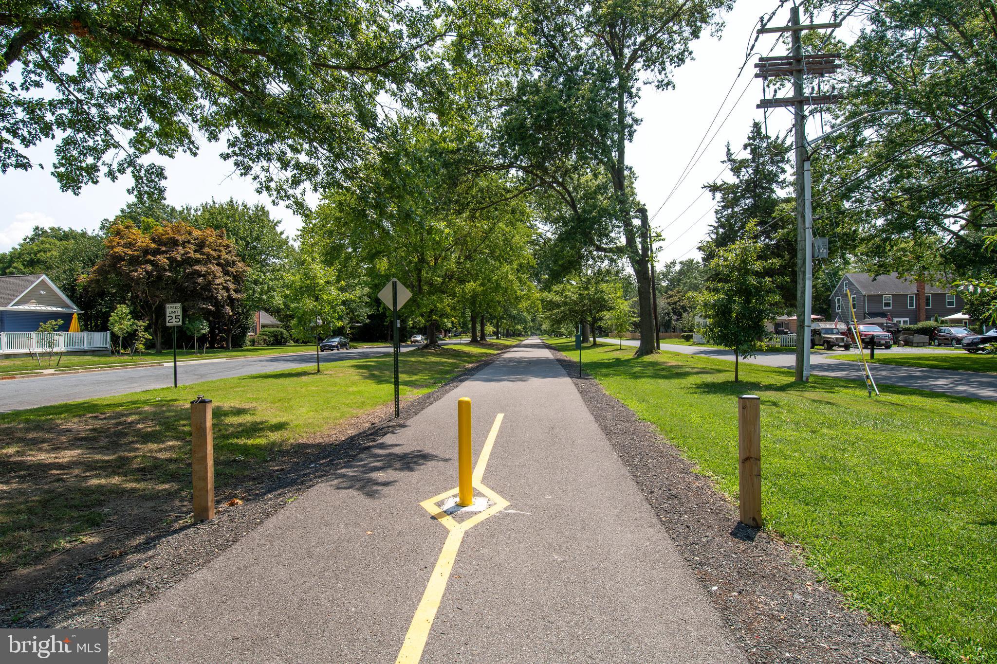 EASTON - Residential