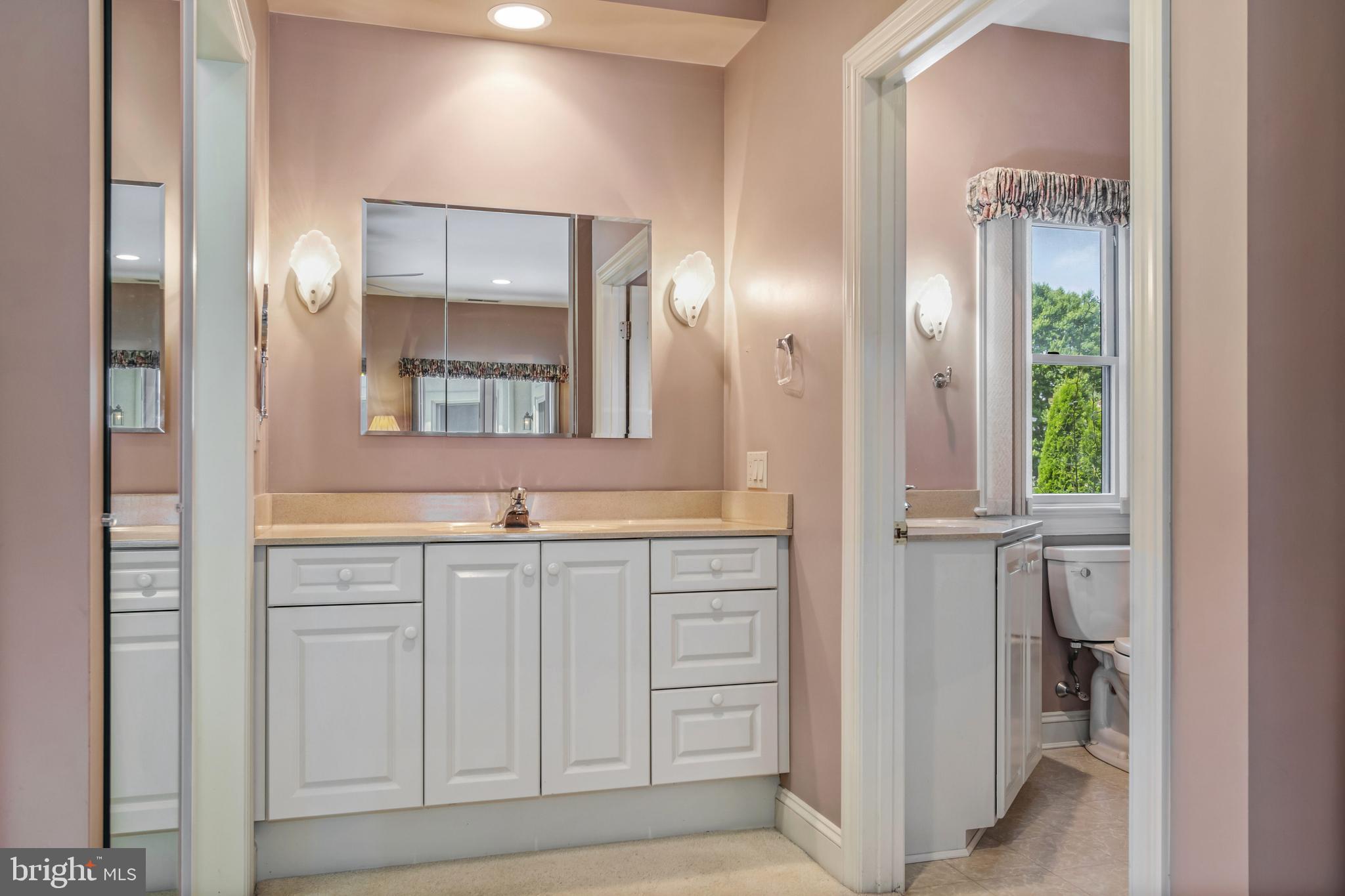 EASTON - Residential