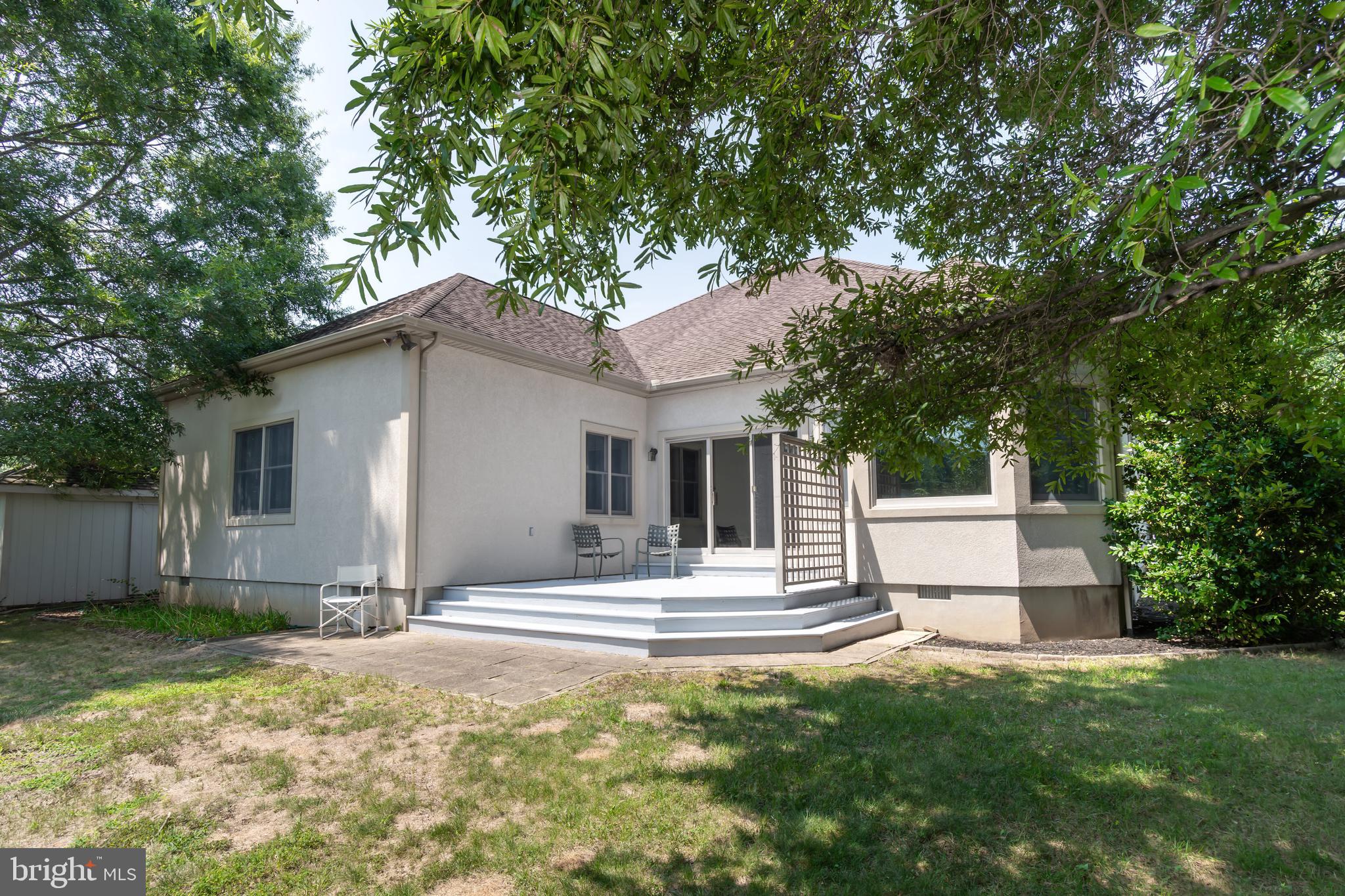 EASTON - Residential