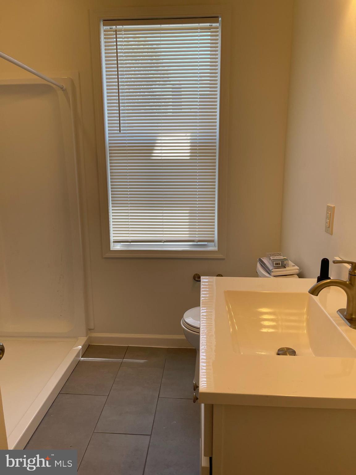 ABINGTON - Residential Lease