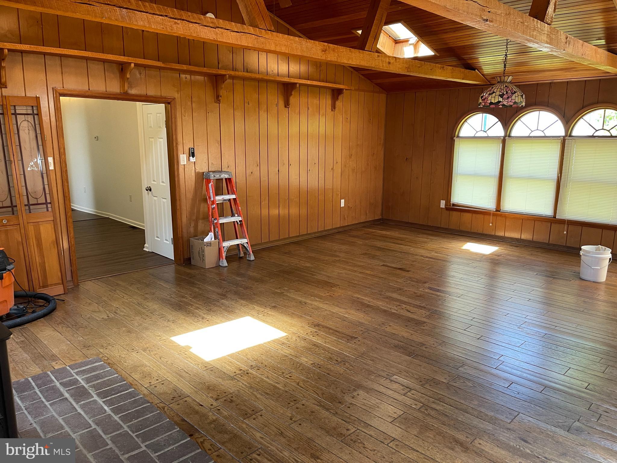 ABINGTON - Residential Lease