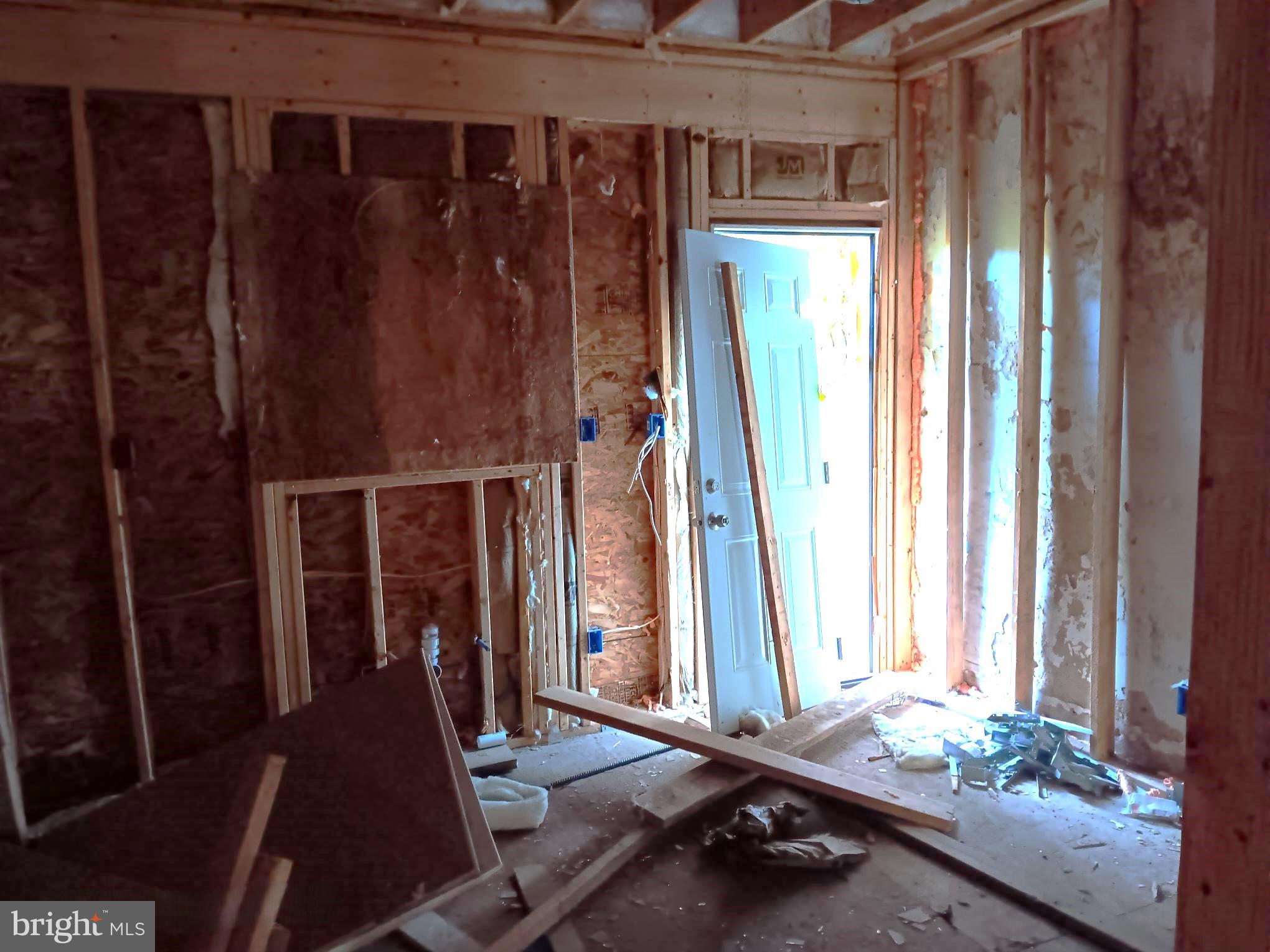 817 N BROOKLYN STREET