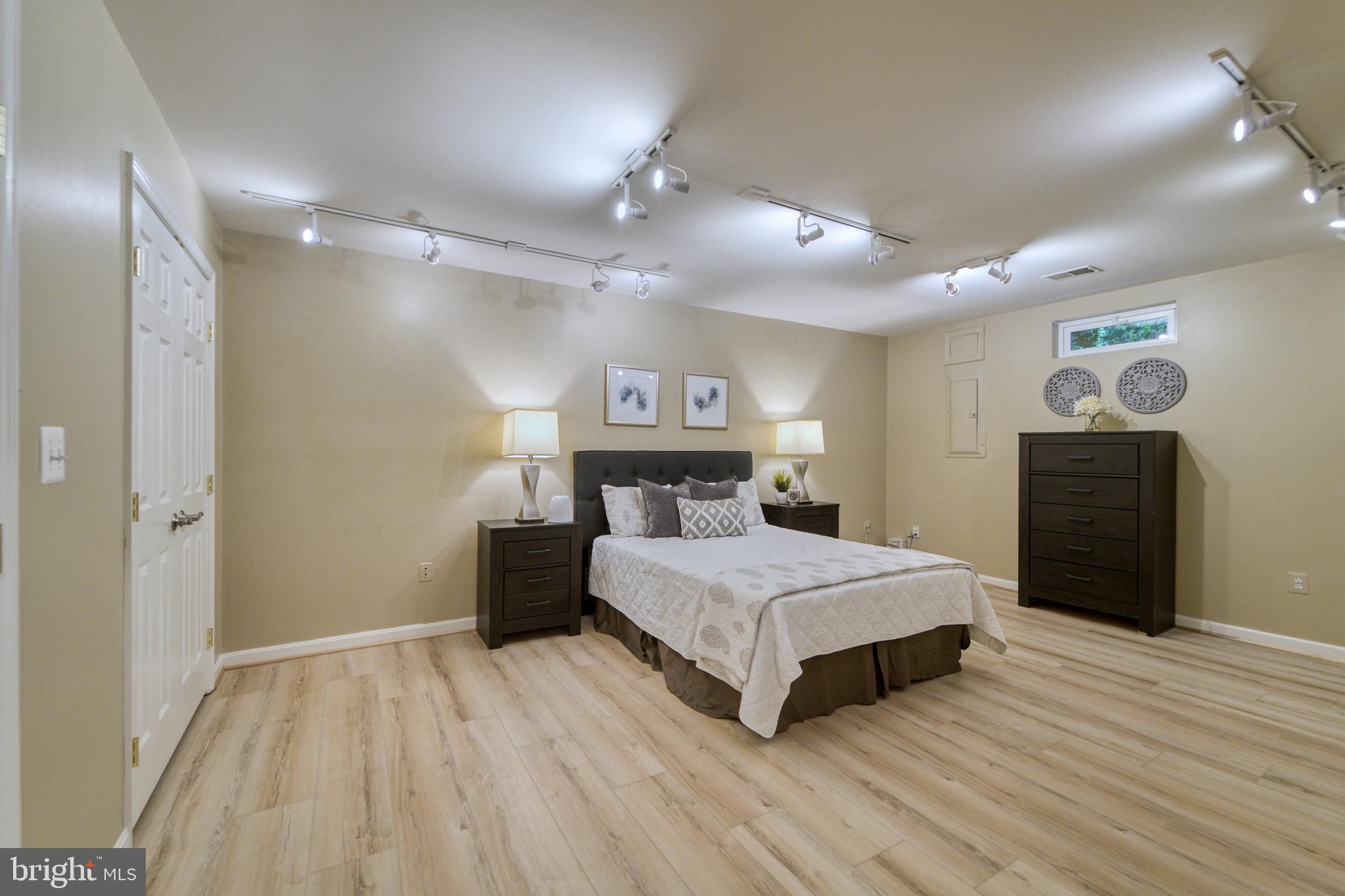 MANORS OF PAINT BRANCH - Residential