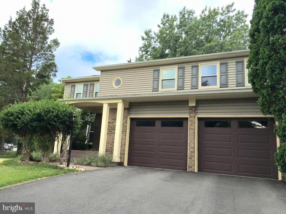 BROOKFIELD - Residential Lease