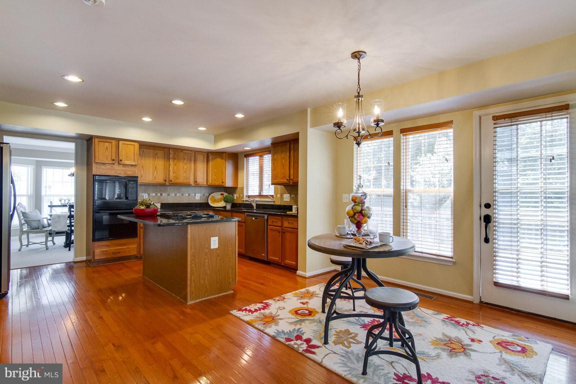 AUTUMN RIDGE - Residential