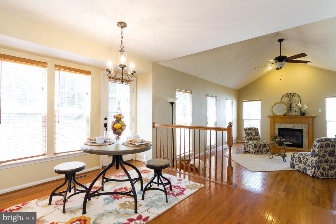 AUTUMN RIDGE - Residential