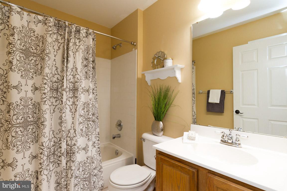 AUTUMN RIDGE - Residential