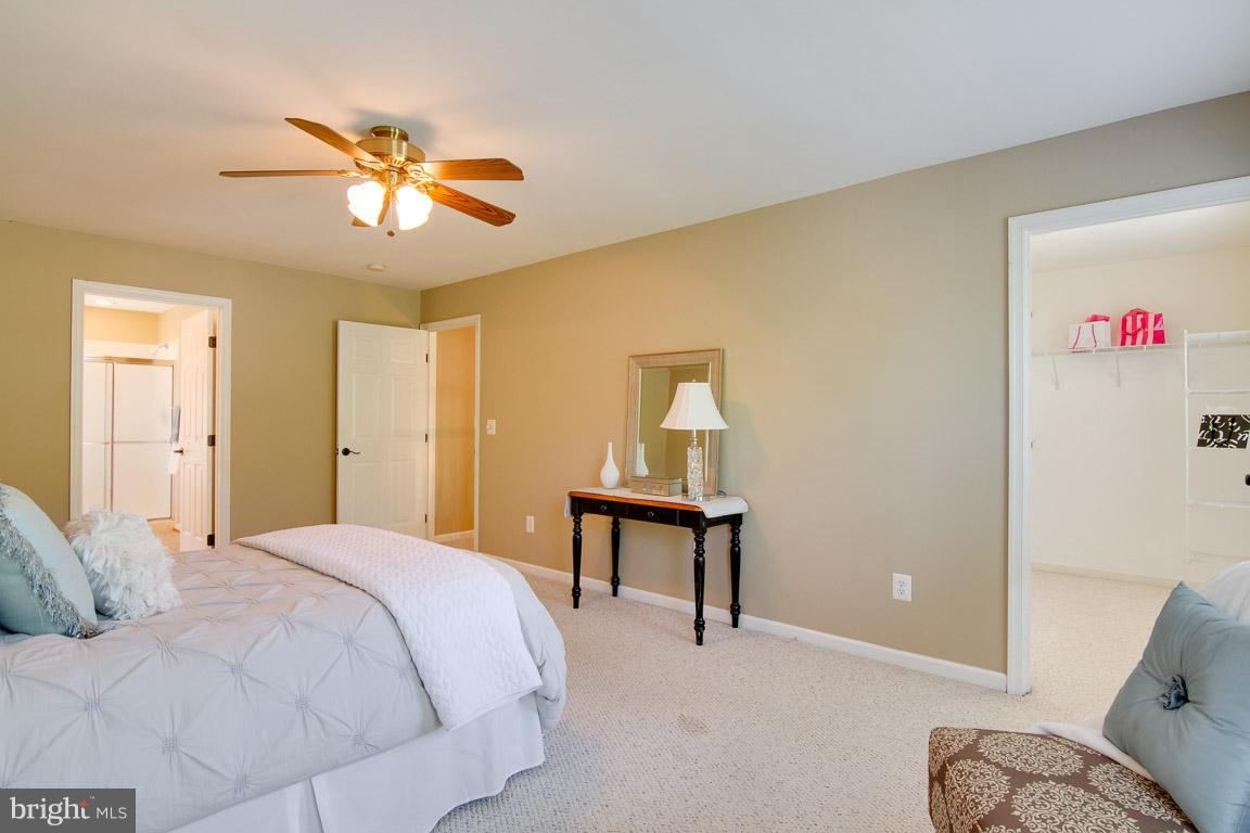 AUTUMN RIDGE - Residential