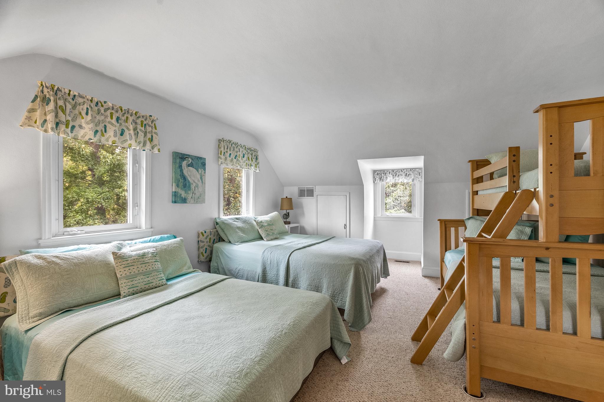 SHOREHAM BEACH - Residential