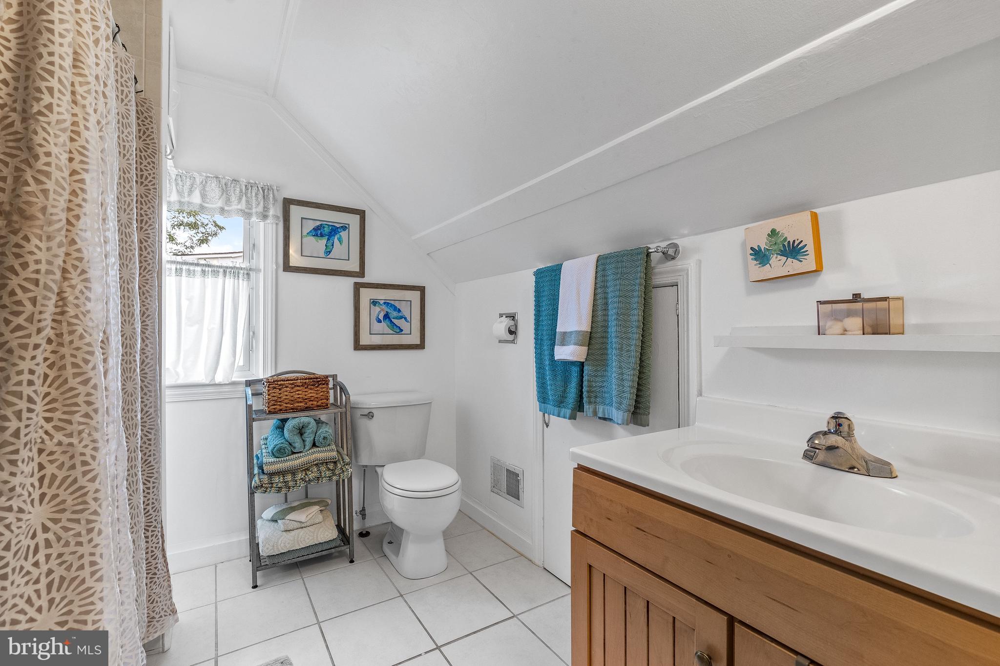 SHOREHAM BEACH - Residential