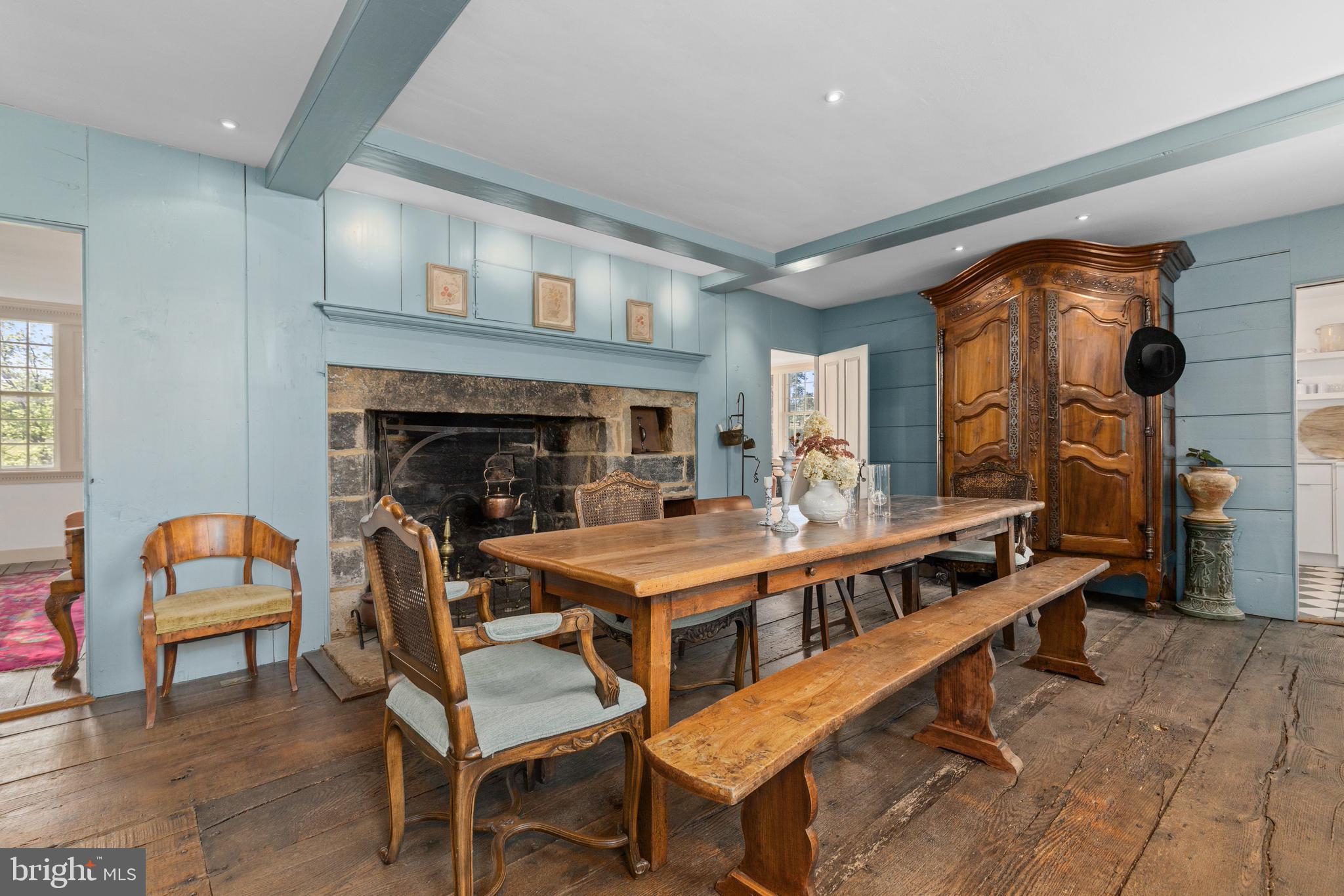 MIDDLEBURG - Residential