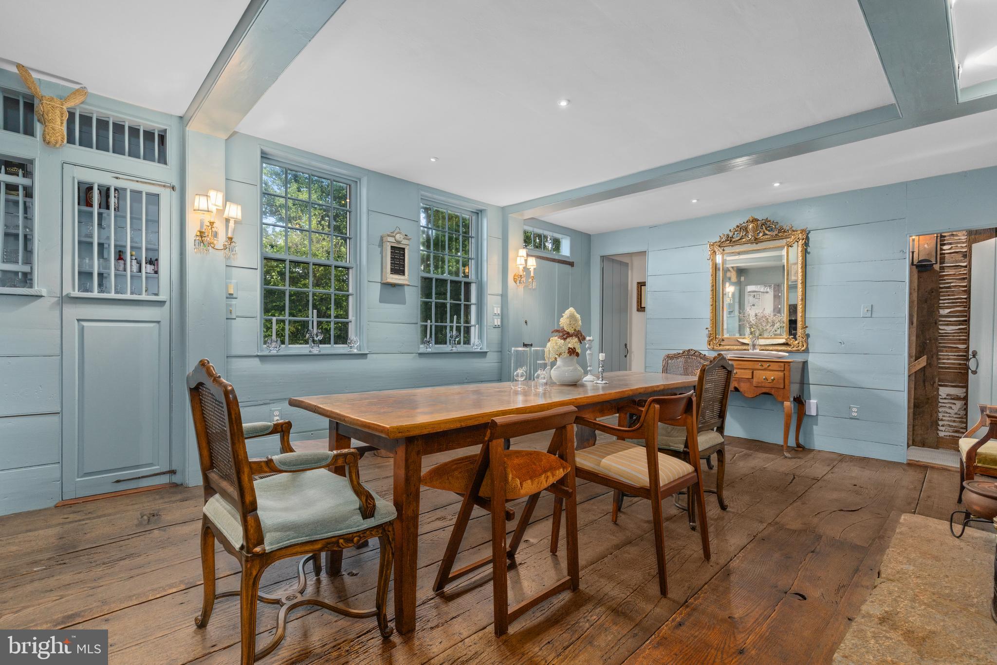 MIDDLEBURG - Residential