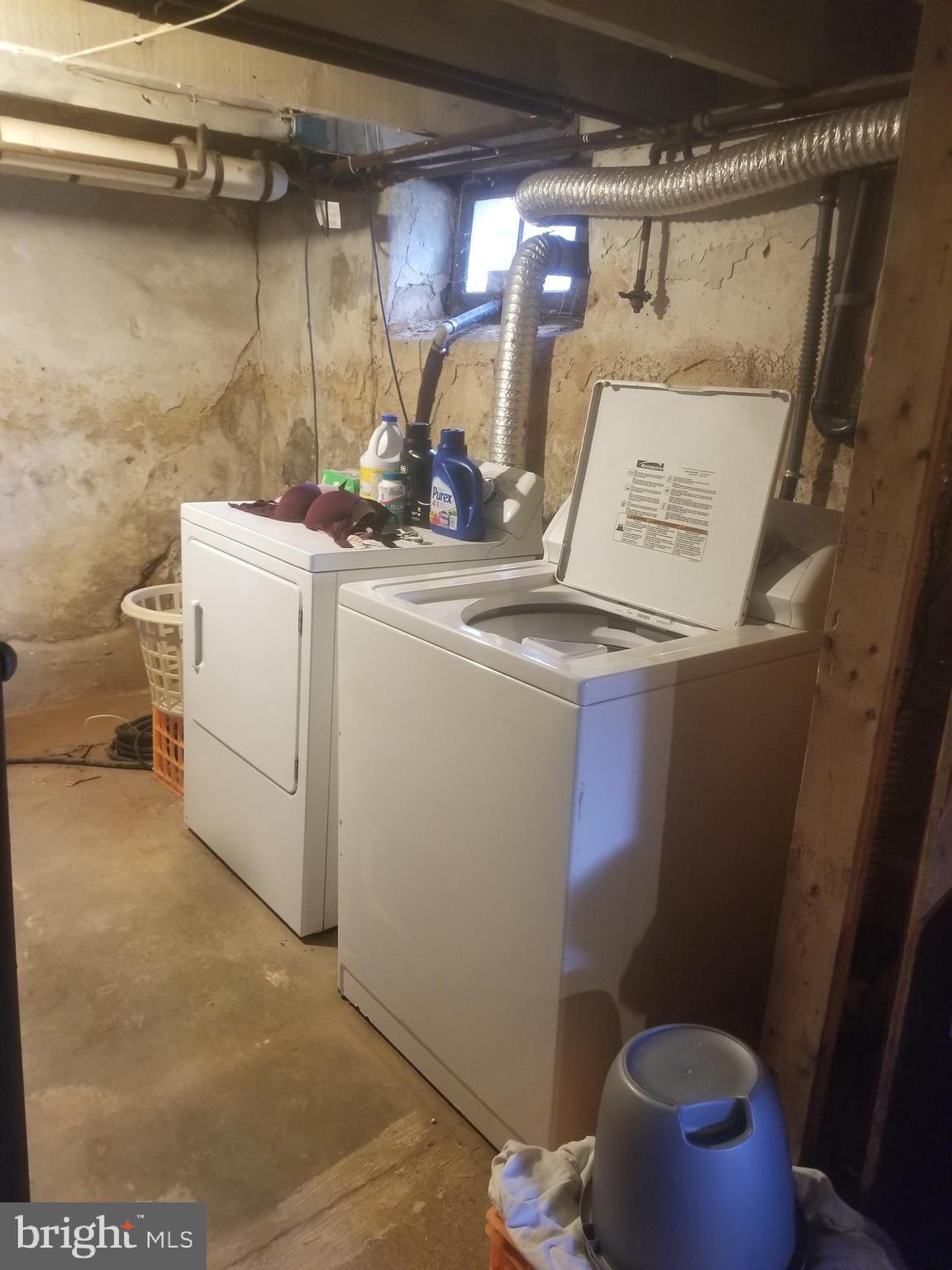 WEST MANCHESTER - Residential Lease