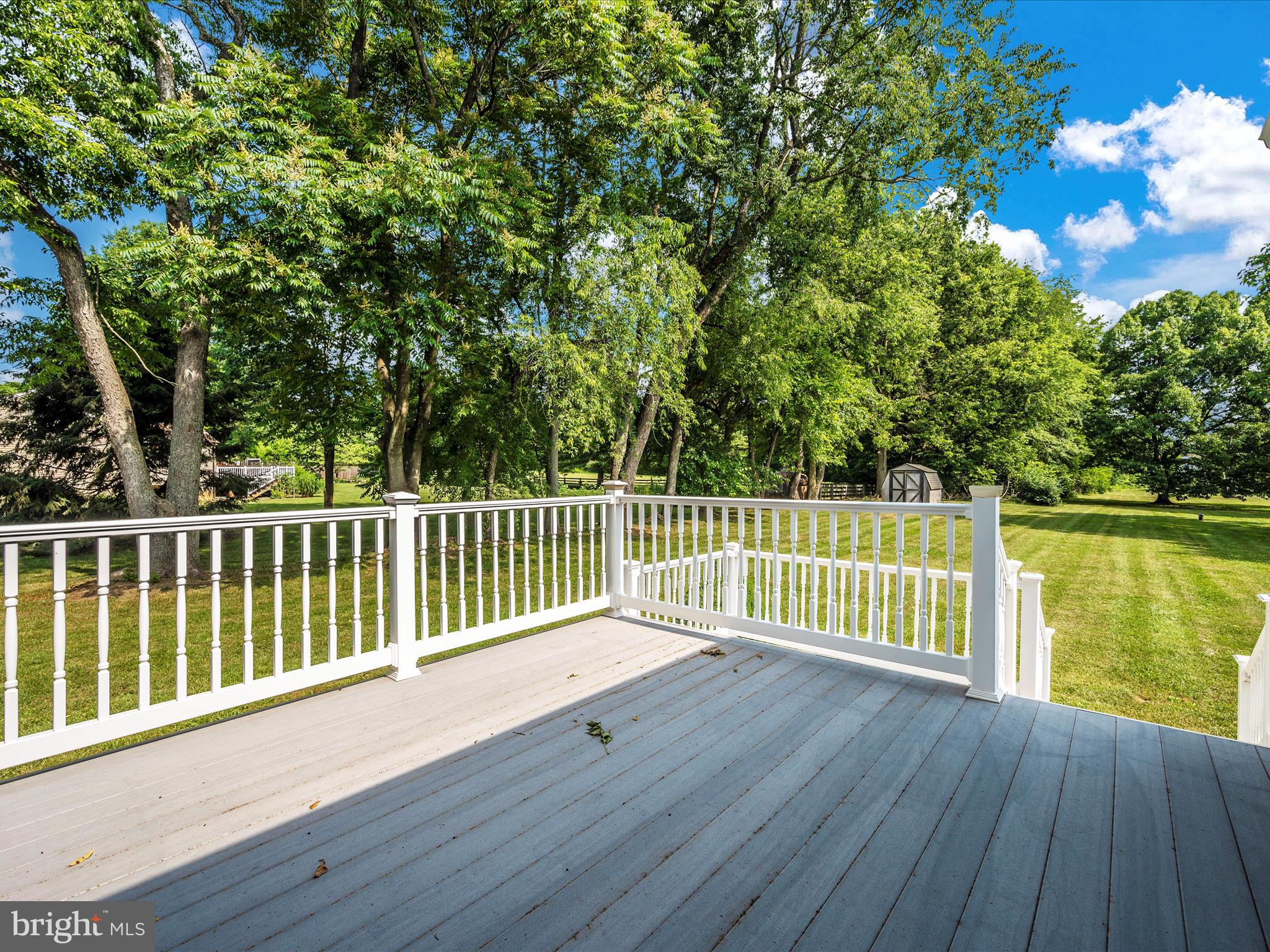 NEW DESIGN ACRES - Residential