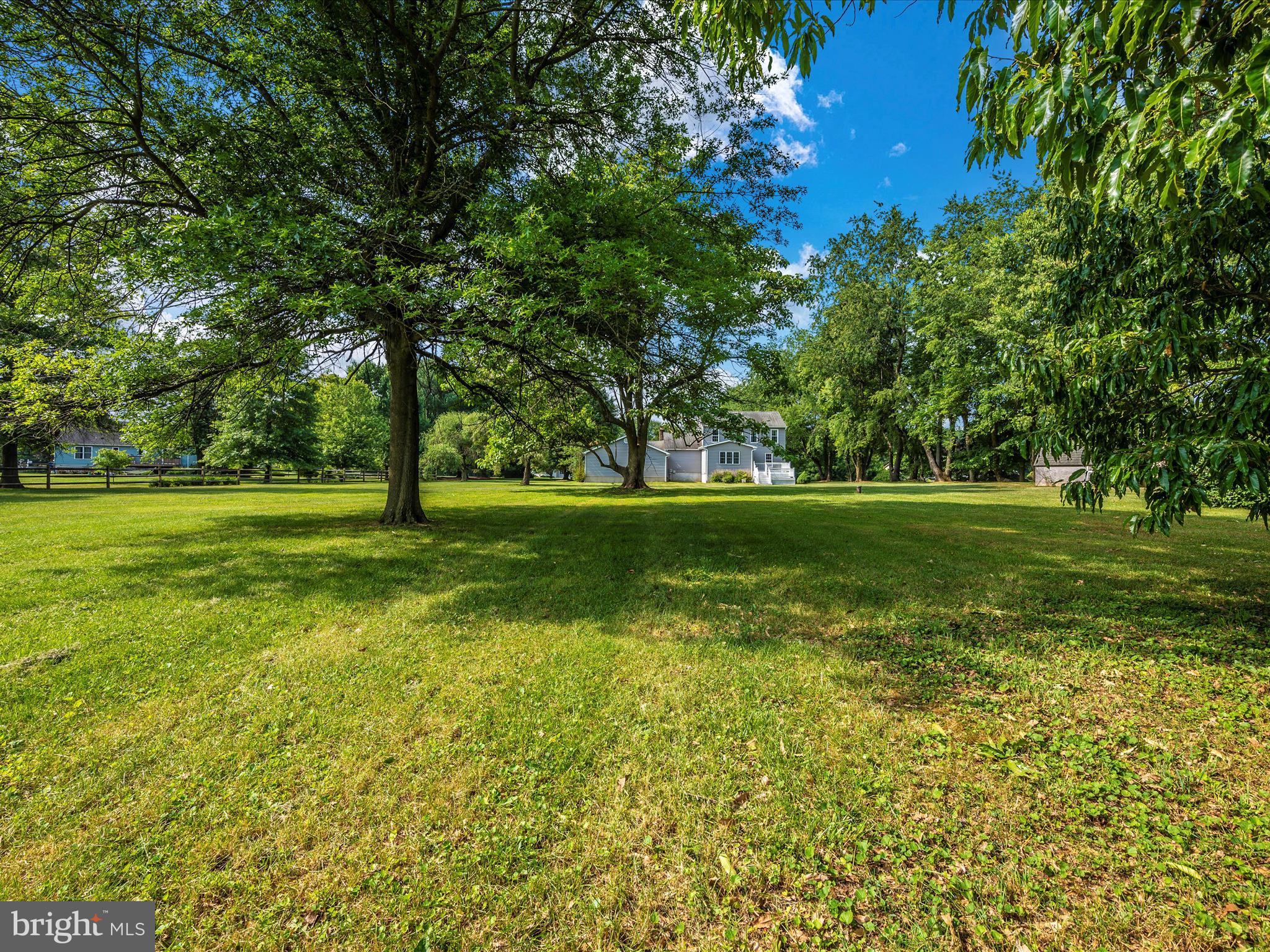 NEW DESIGN ACRES - Residential