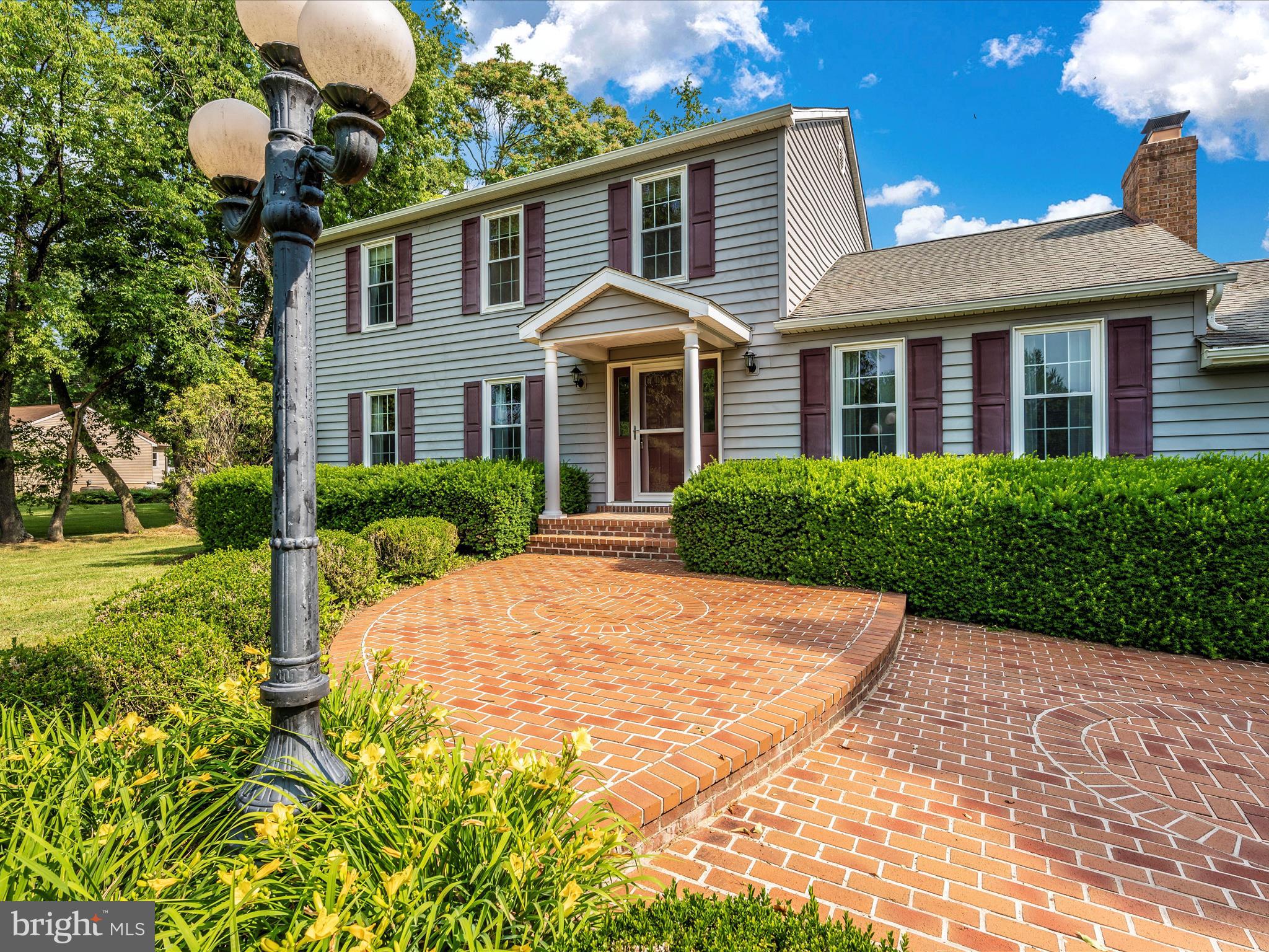 NEW DESIGN ACRES - Residential