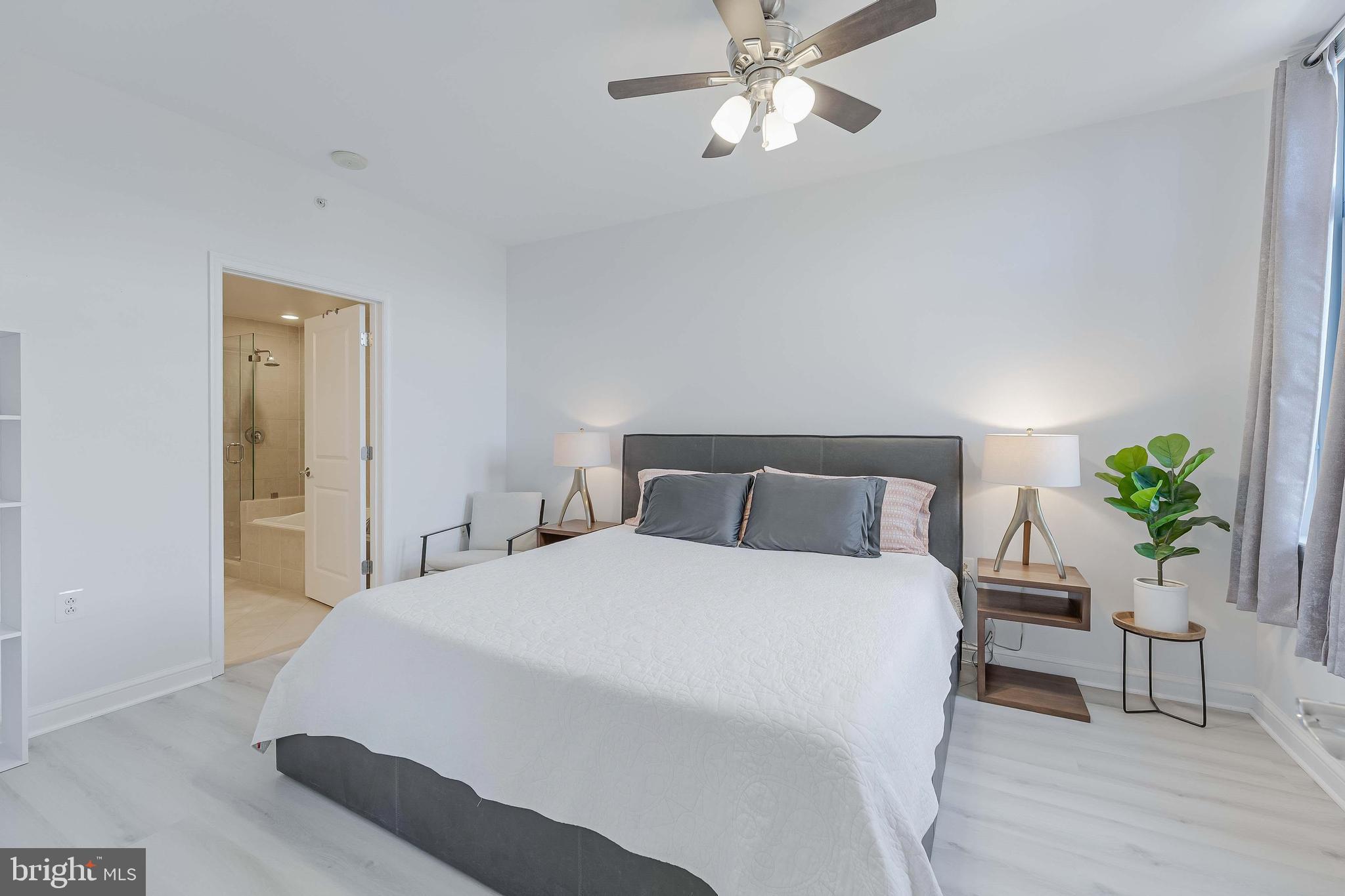 MIDTOWN AT RESTON TOWN CENTER - Residential Lease