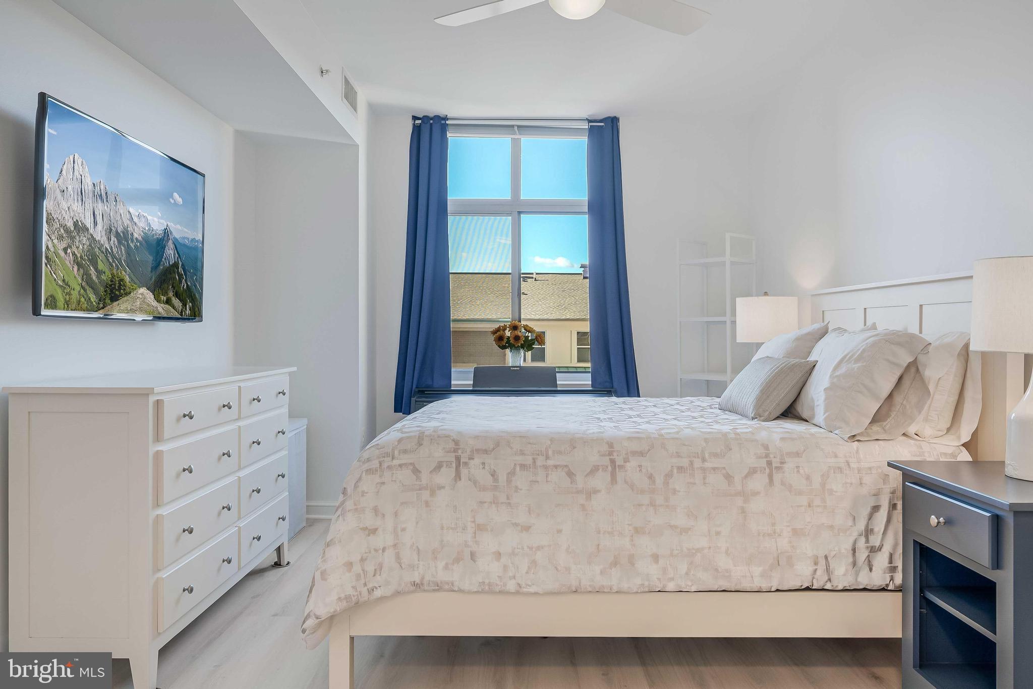 MIDTOWN AT RESTON TOWN CENTER - Residential Lease