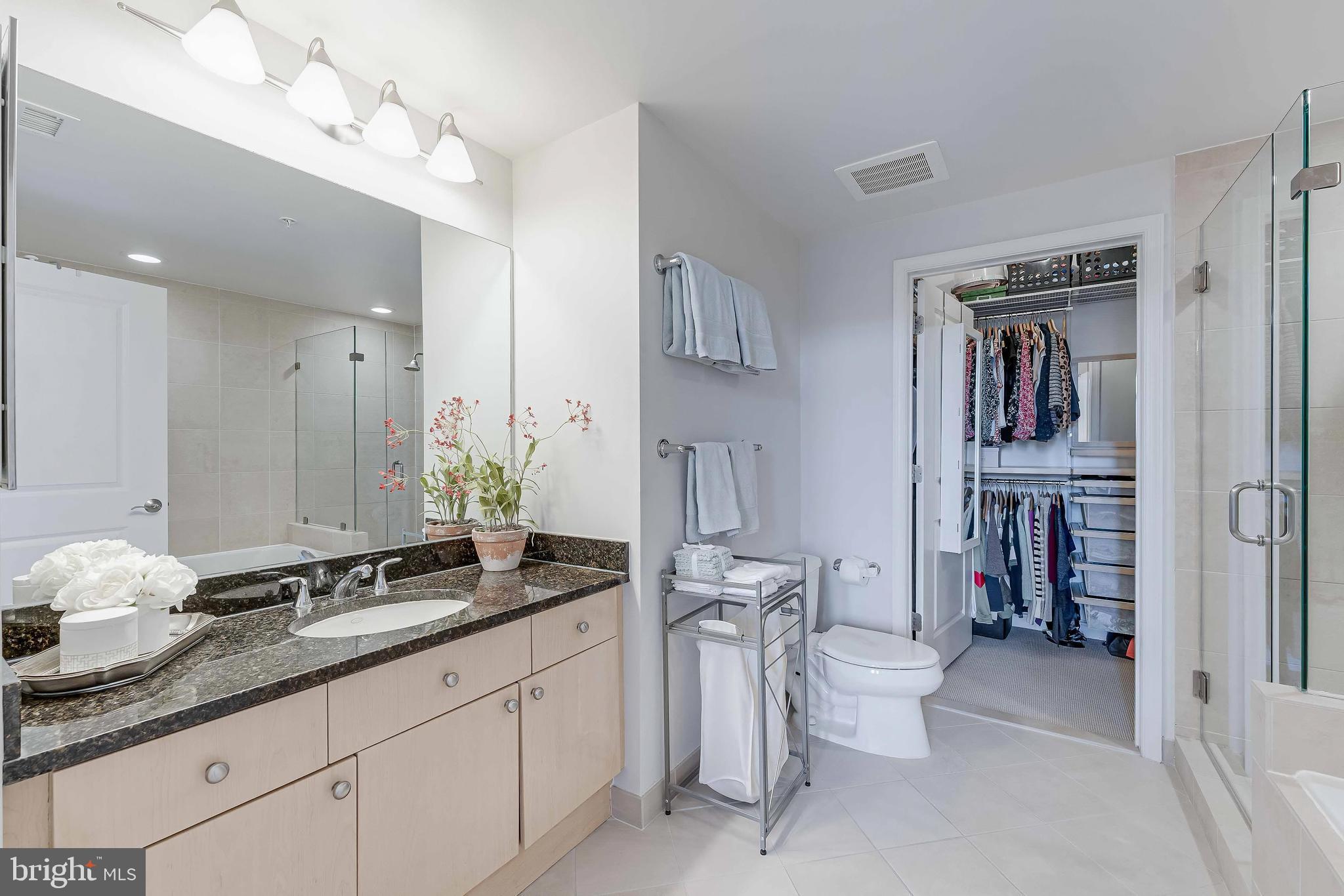 MIDTOWN AT RESTON TOWN CENTER - Residential Lease