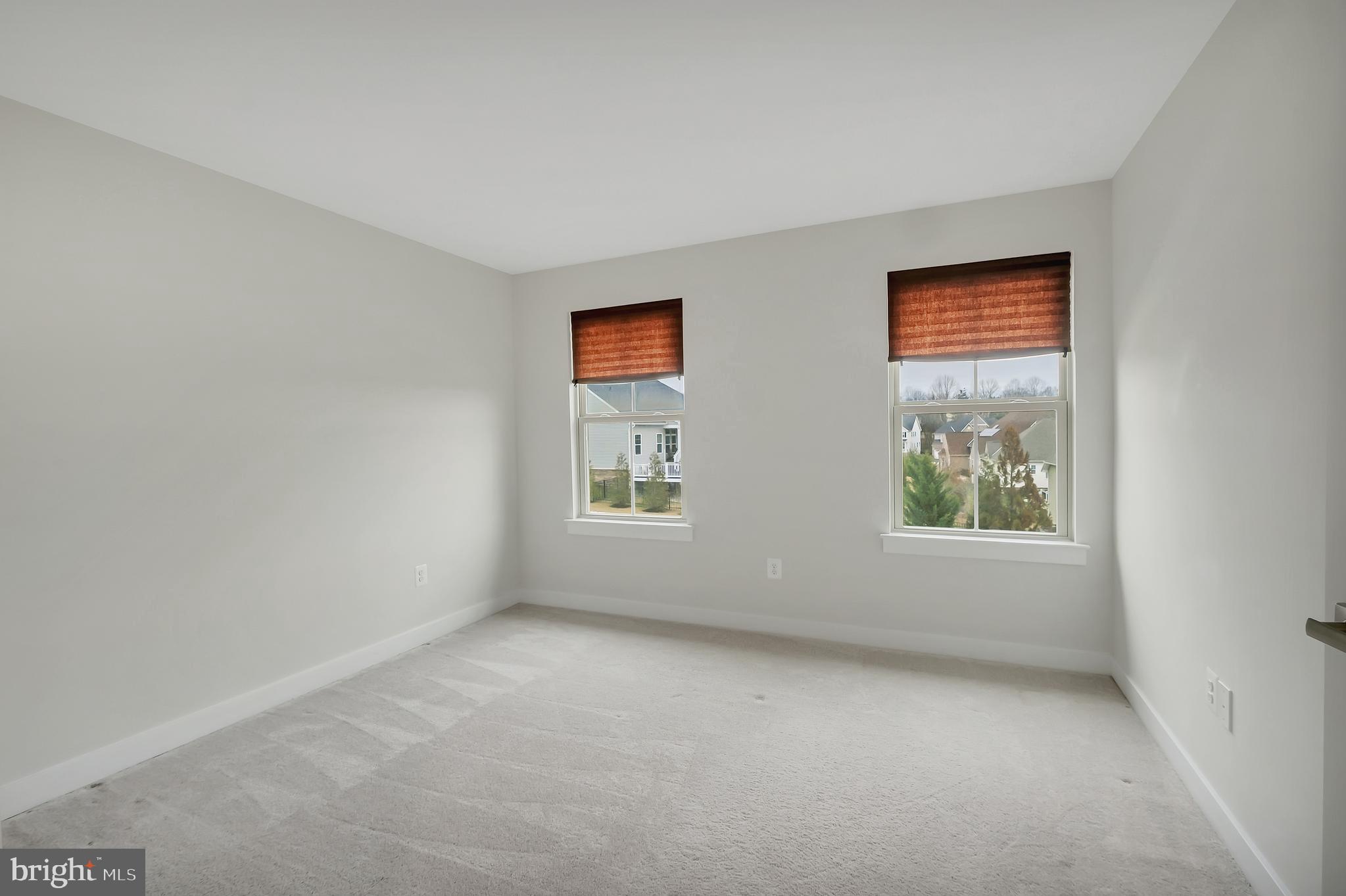 BRENTWOOD SPRINGS - Residential