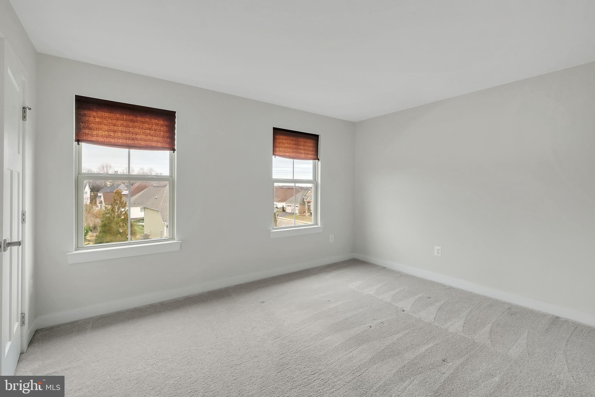 BRENTWOOD SPRINGS - Residential