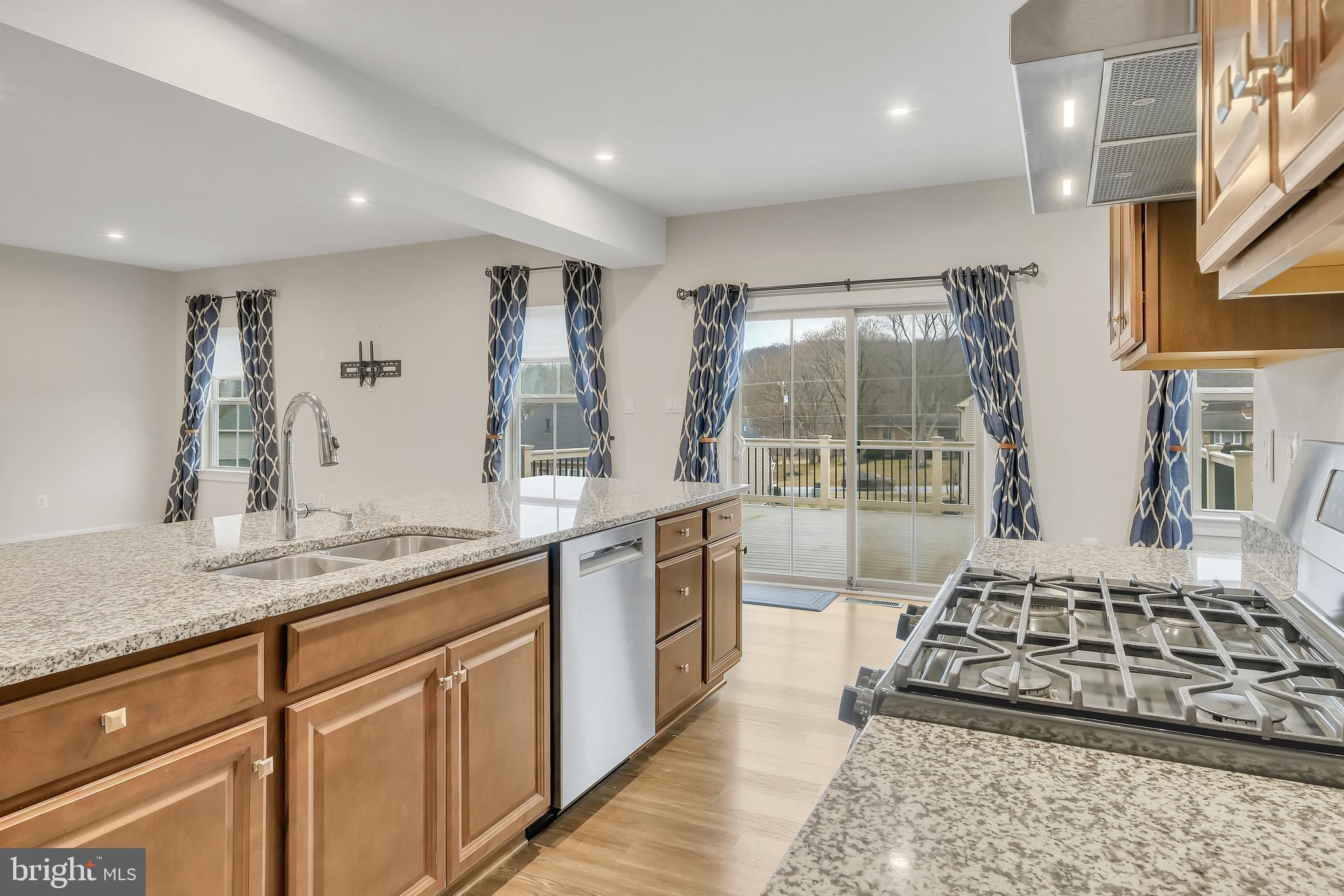 BRENTWOOD SPRINGS - Residential