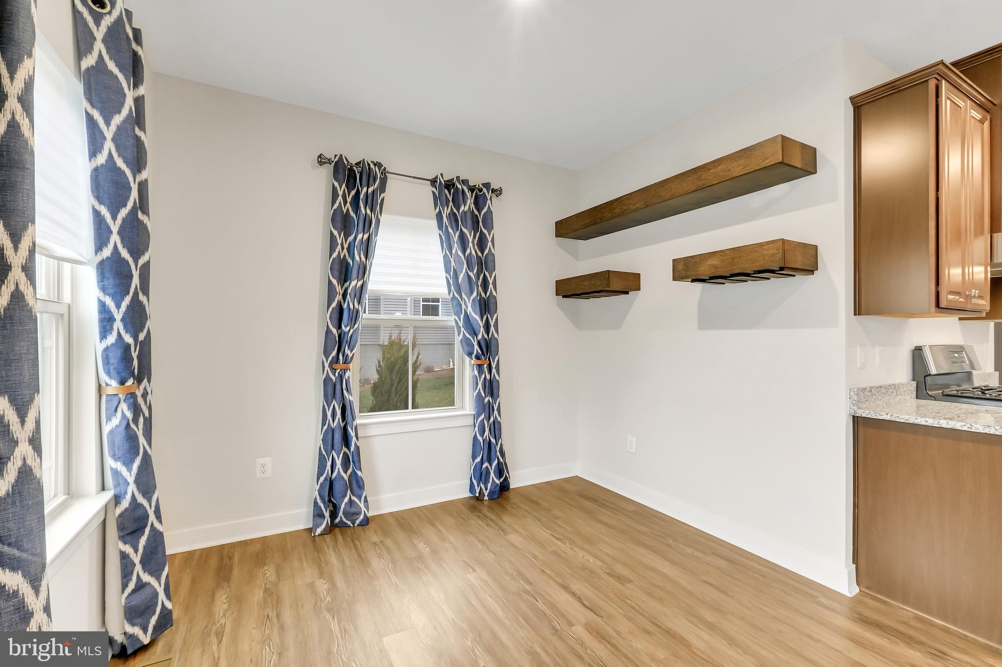 BRENTWOOD SPRINGS - Residential