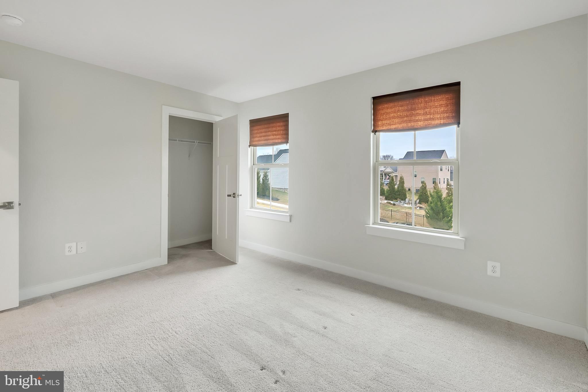 BRENTWOOD SPRINGS - Residential