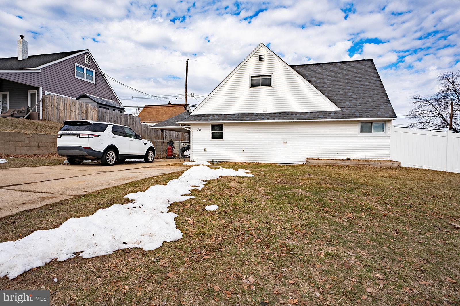 HOLLY HILL - Residential