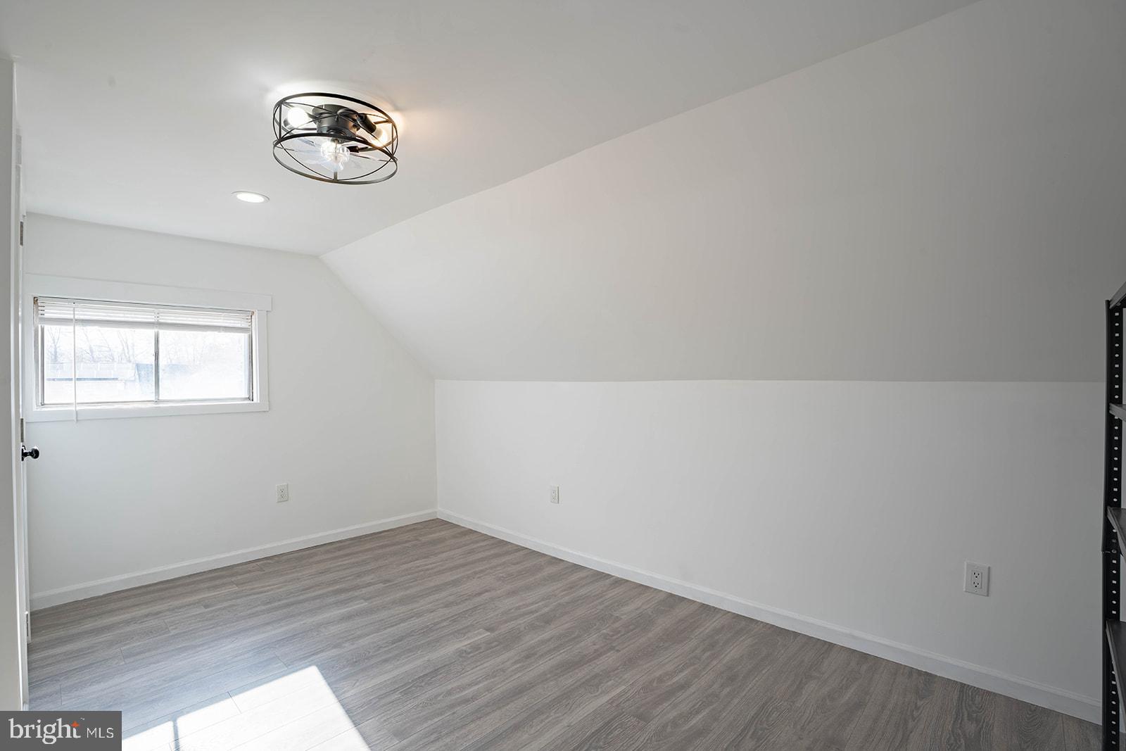 HOLLY HILL - Residential