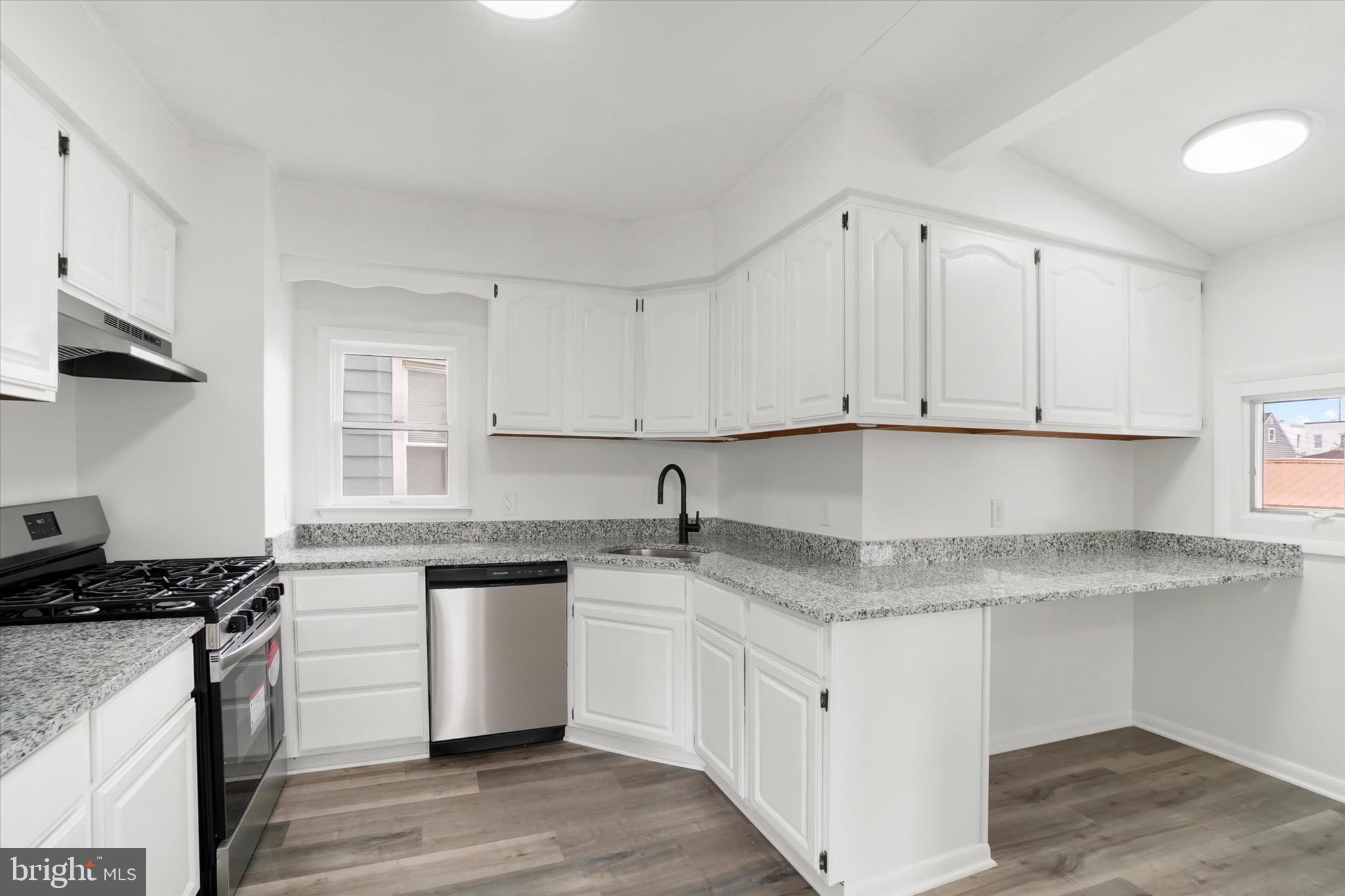 WEST YORK - Residential