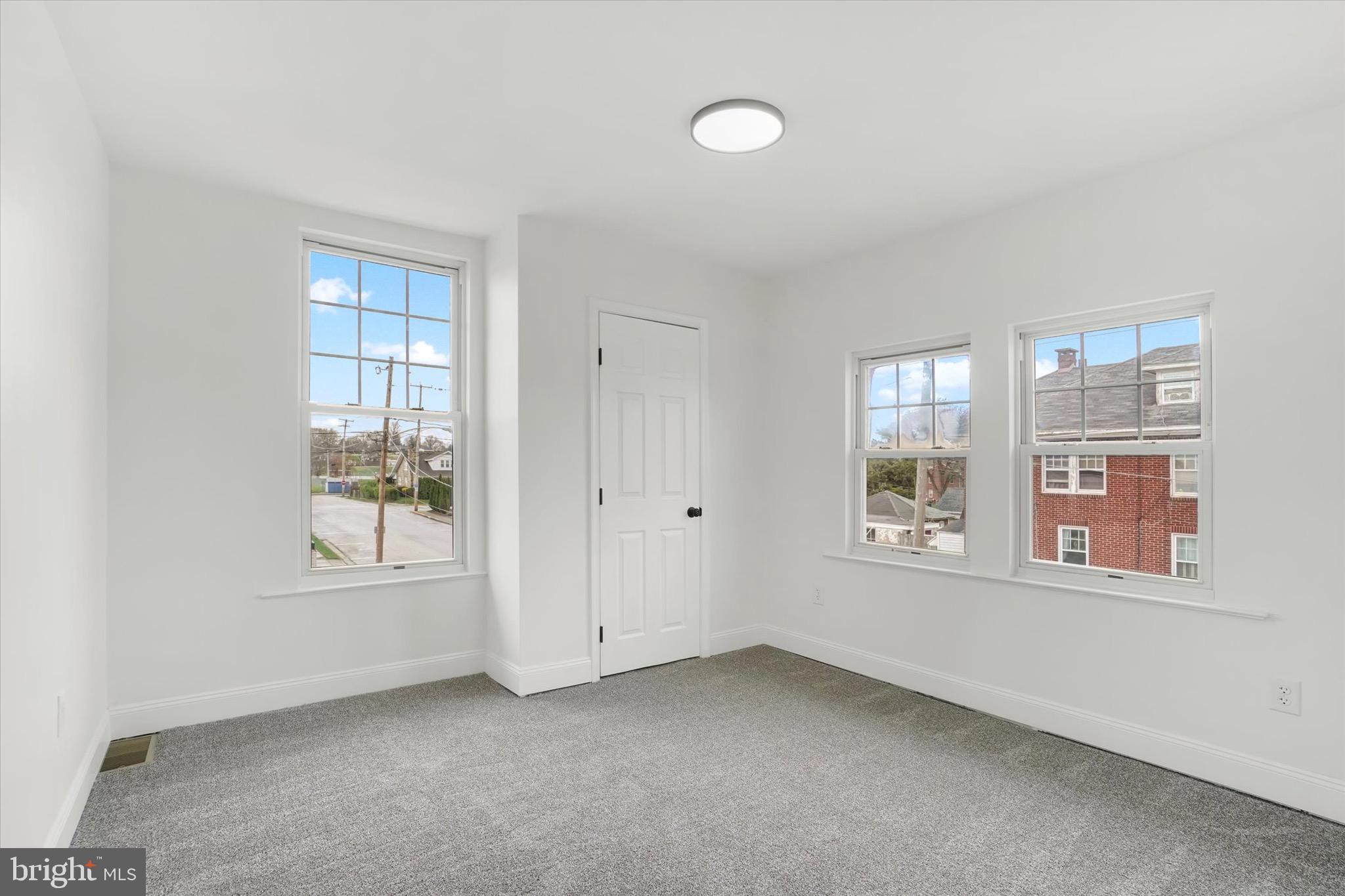 WEST YORK - Residential