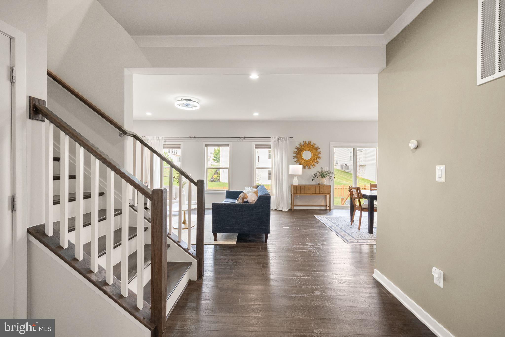 LENAH MILL - Residential