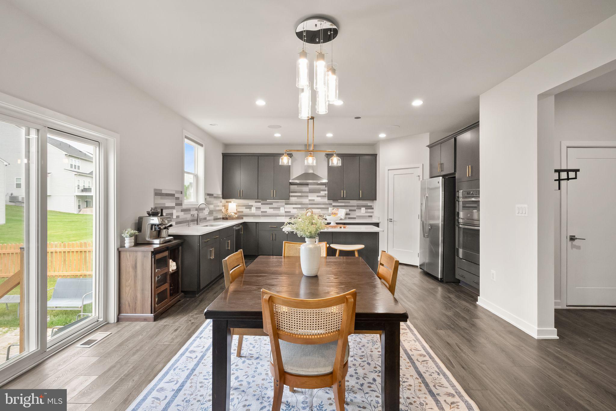 LENAH MILL - Residential