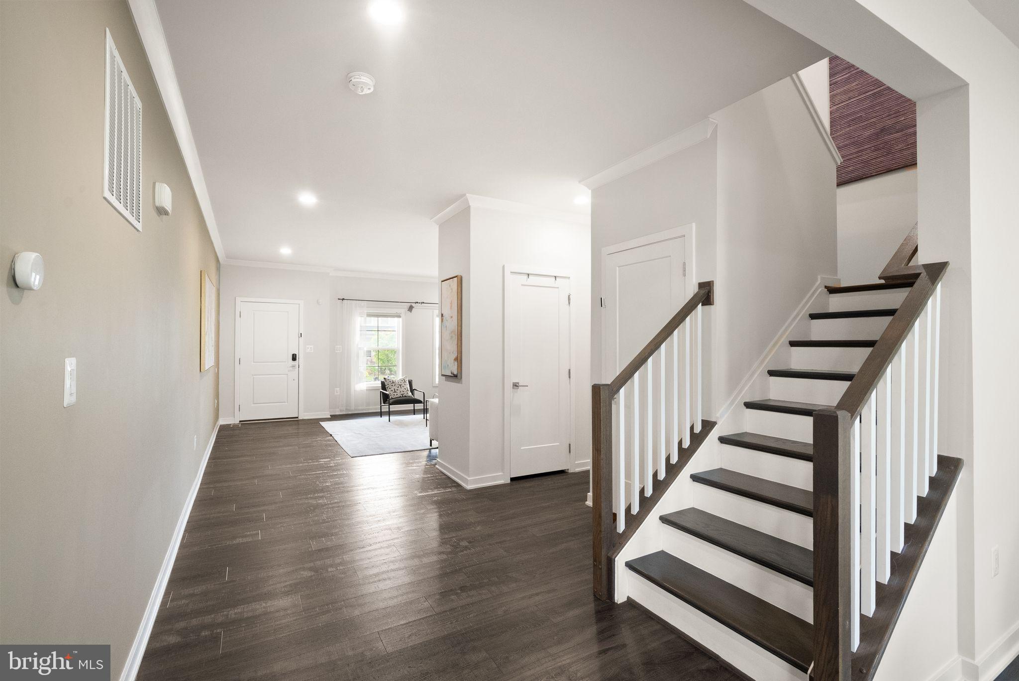 LENAH MILL - Residential