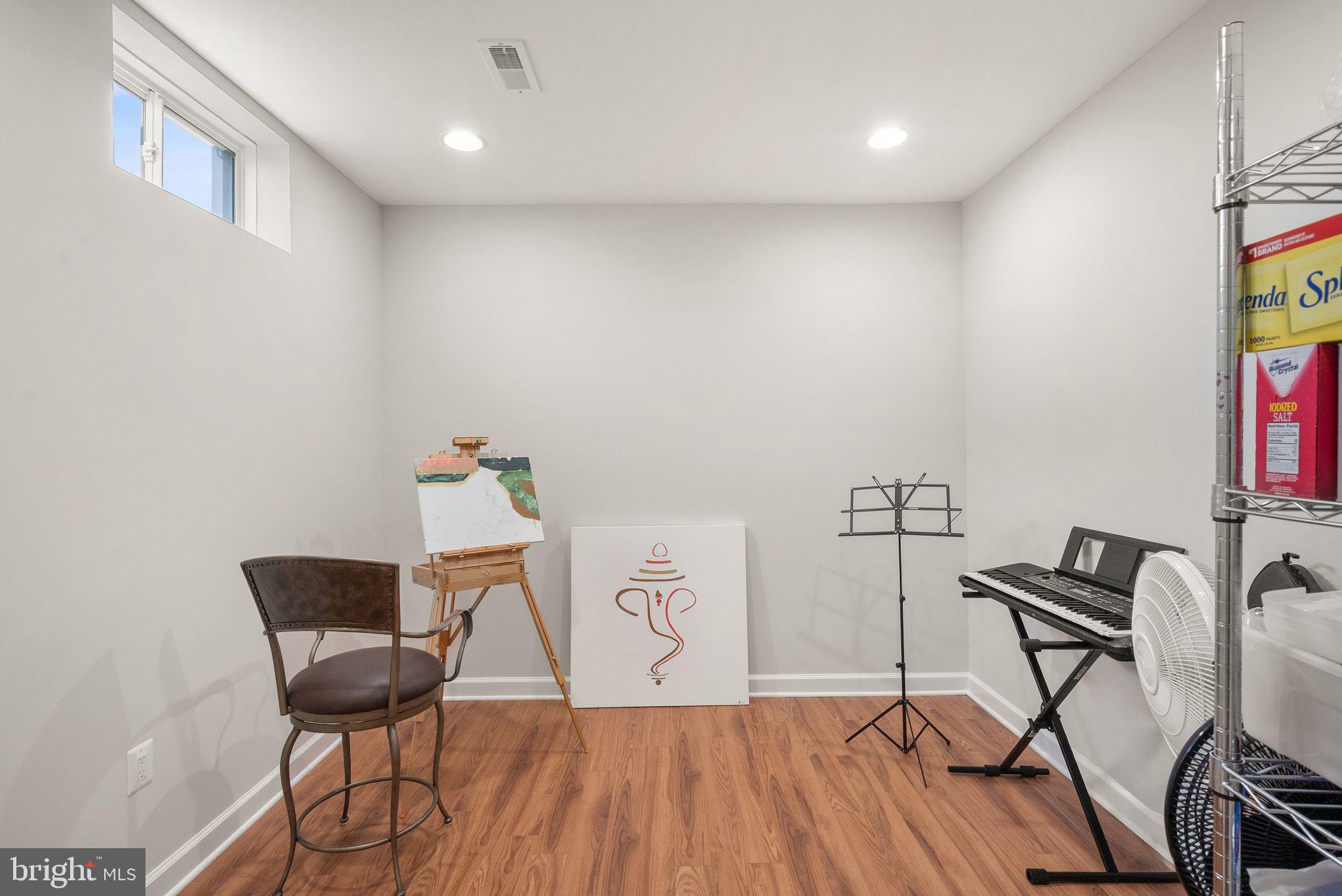 LENAH MILL - Residential