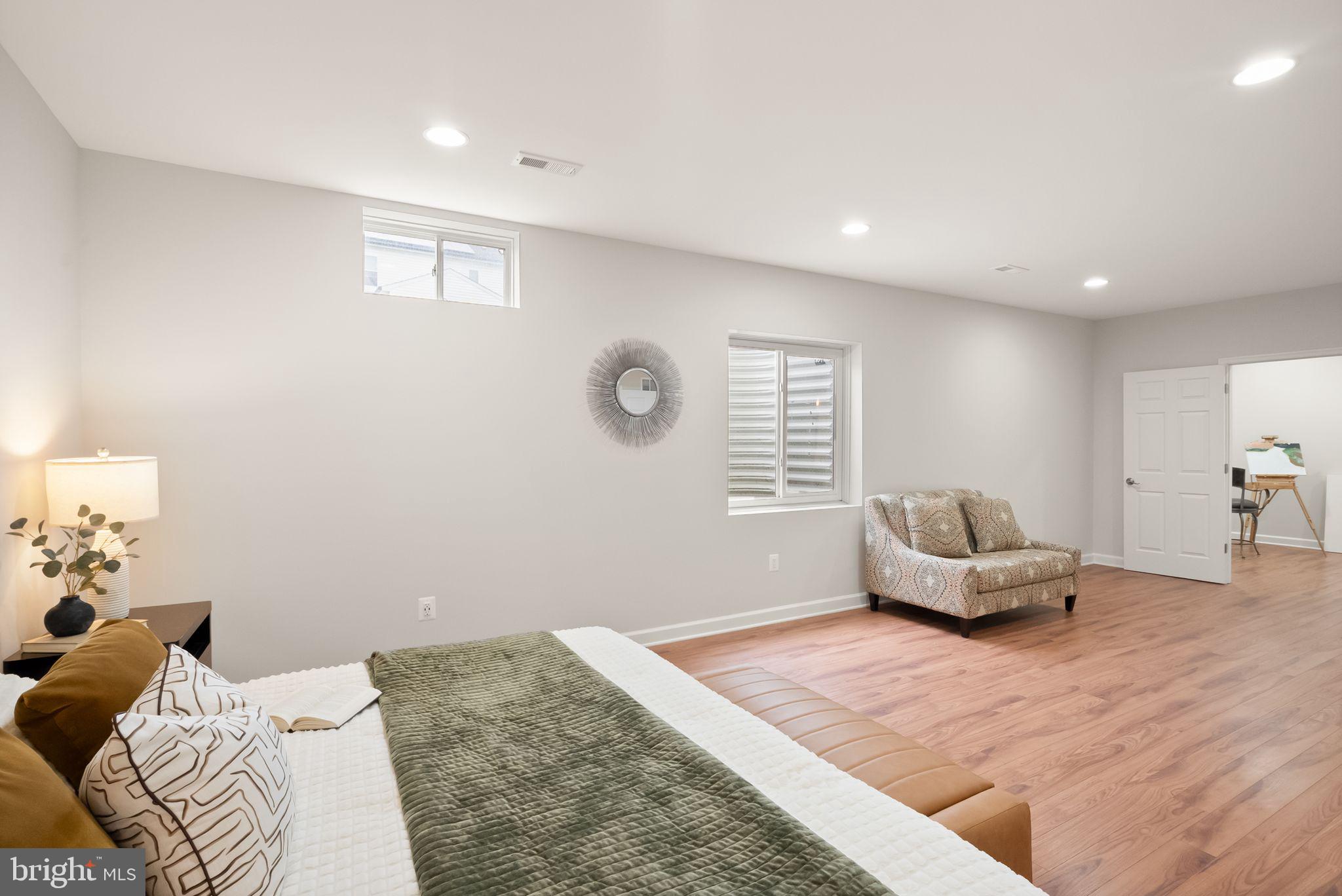 LENAH MILL - Residential
