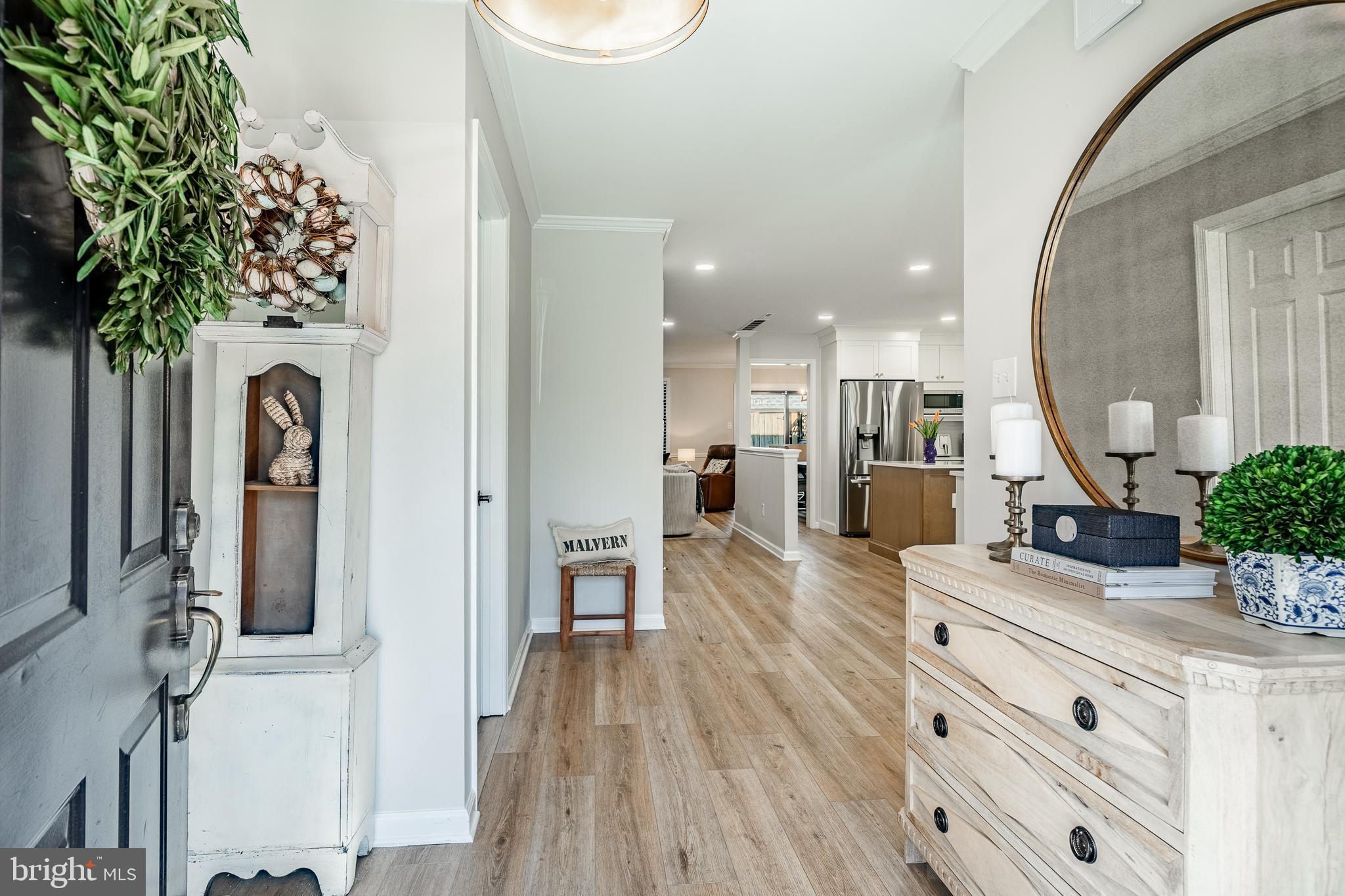 RUSTMONT - Residential