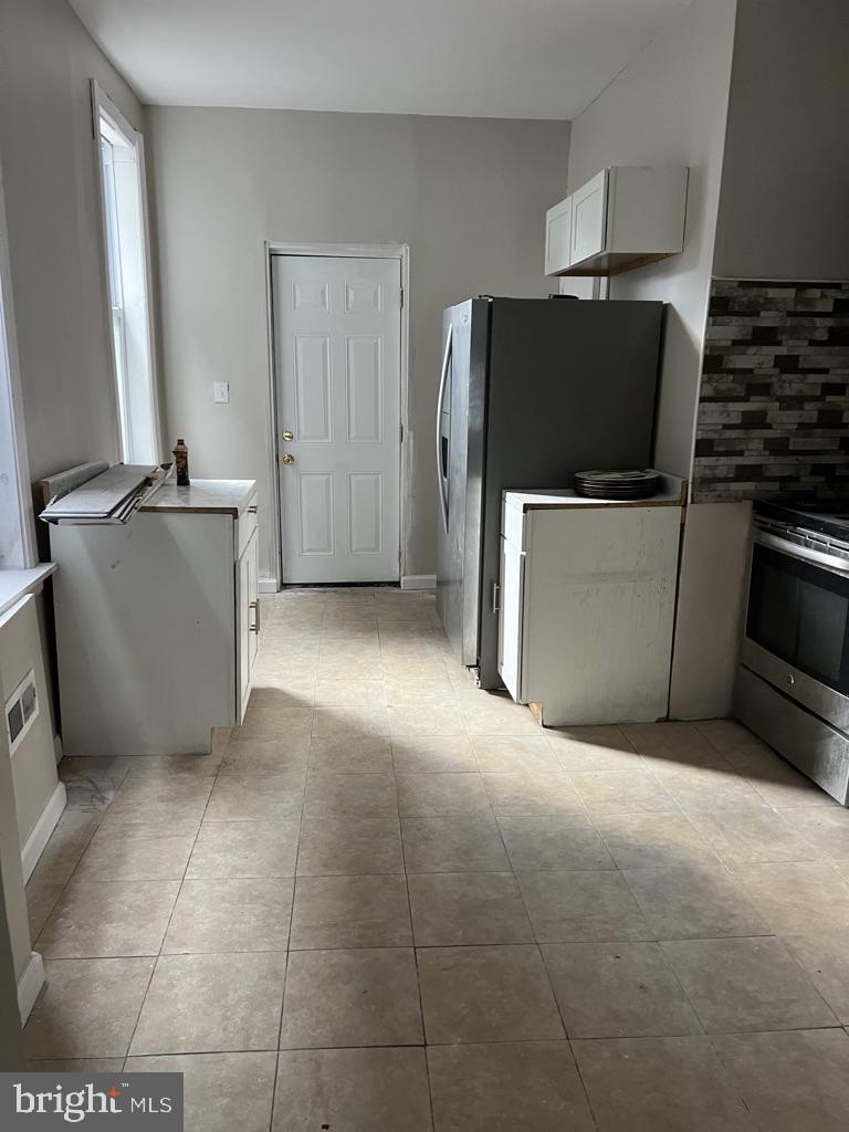PHILADELPHIA (WEST) - Residential