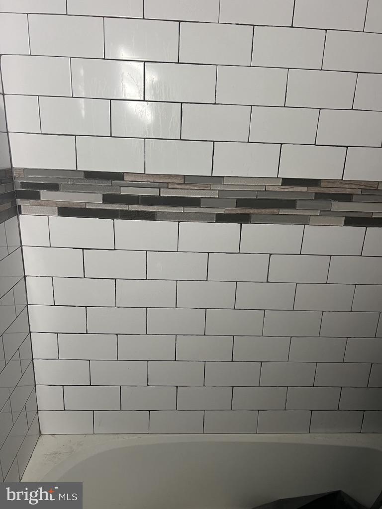 PHILADELPHIA (WEST) - Residential